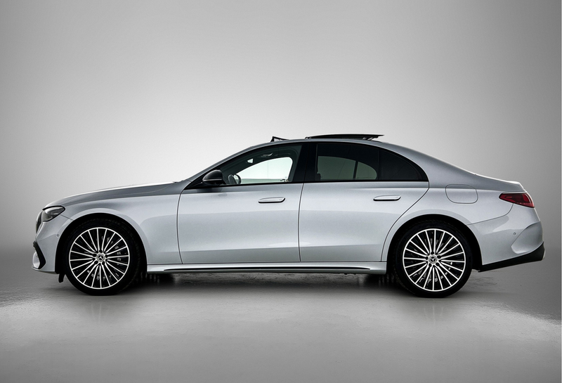 Mercedes-Benz E 300 e AMG Line | Panoramadak | 360° camera | Burmester — photo 3