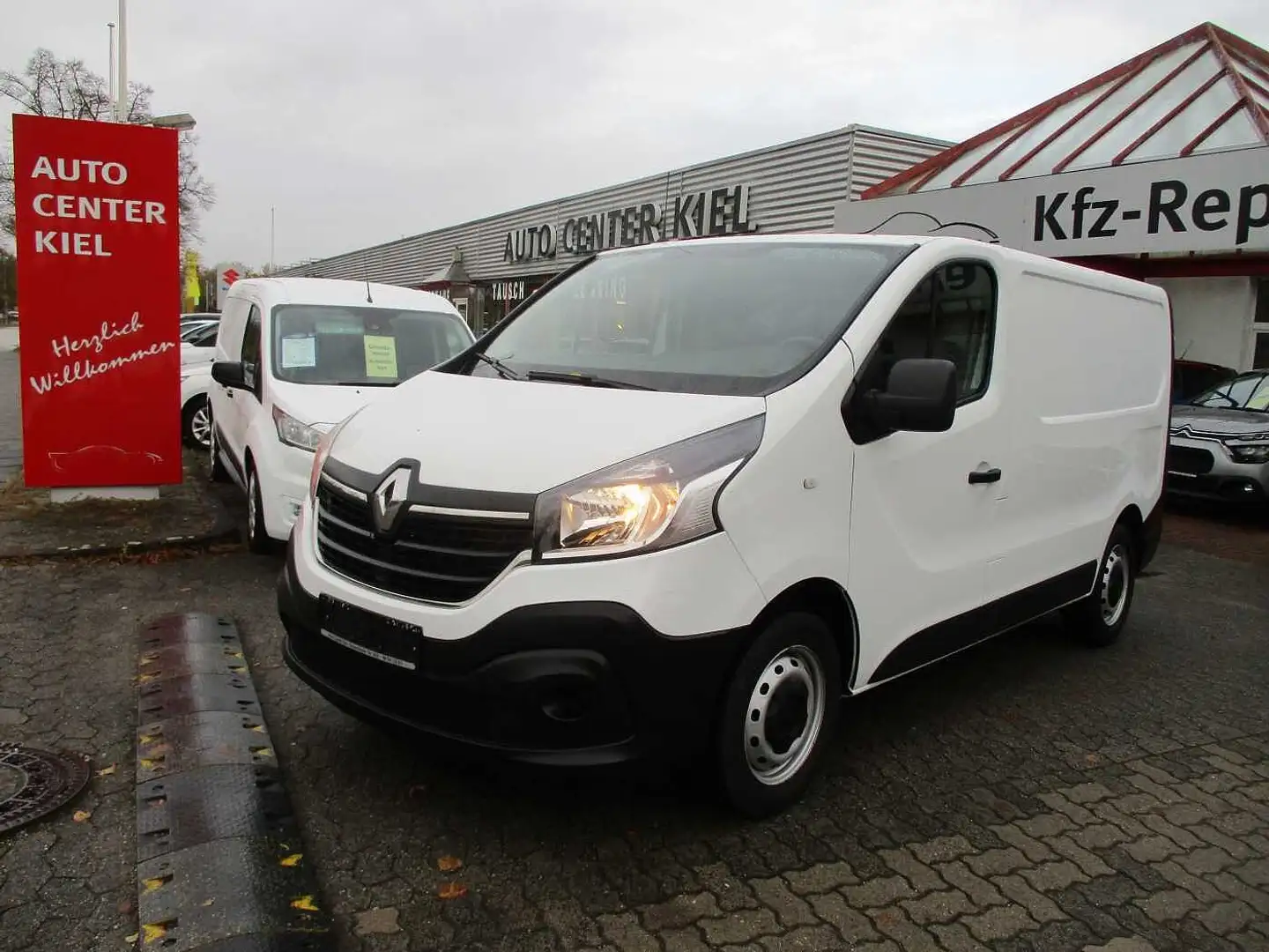 Renault Trafic dCi 120 ENERGY L1H1 2,8t Weiß - 1