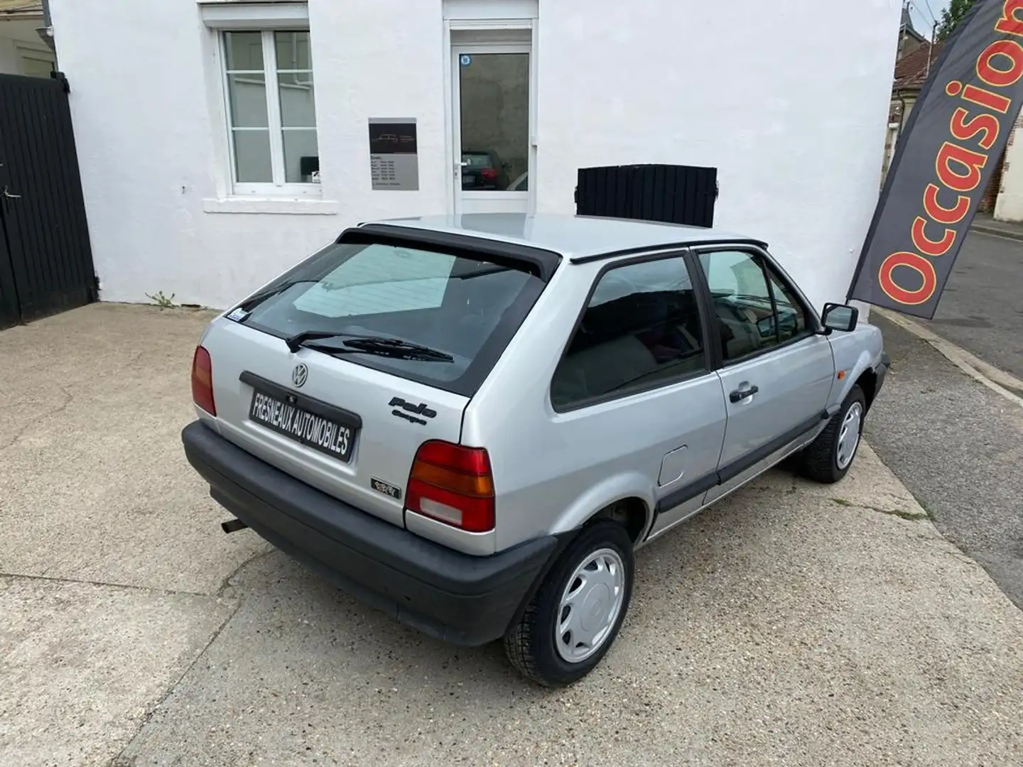 Volkswagen Polo II COUPE 1.0 pretty EN L\u0027ETAT Gris - 2
