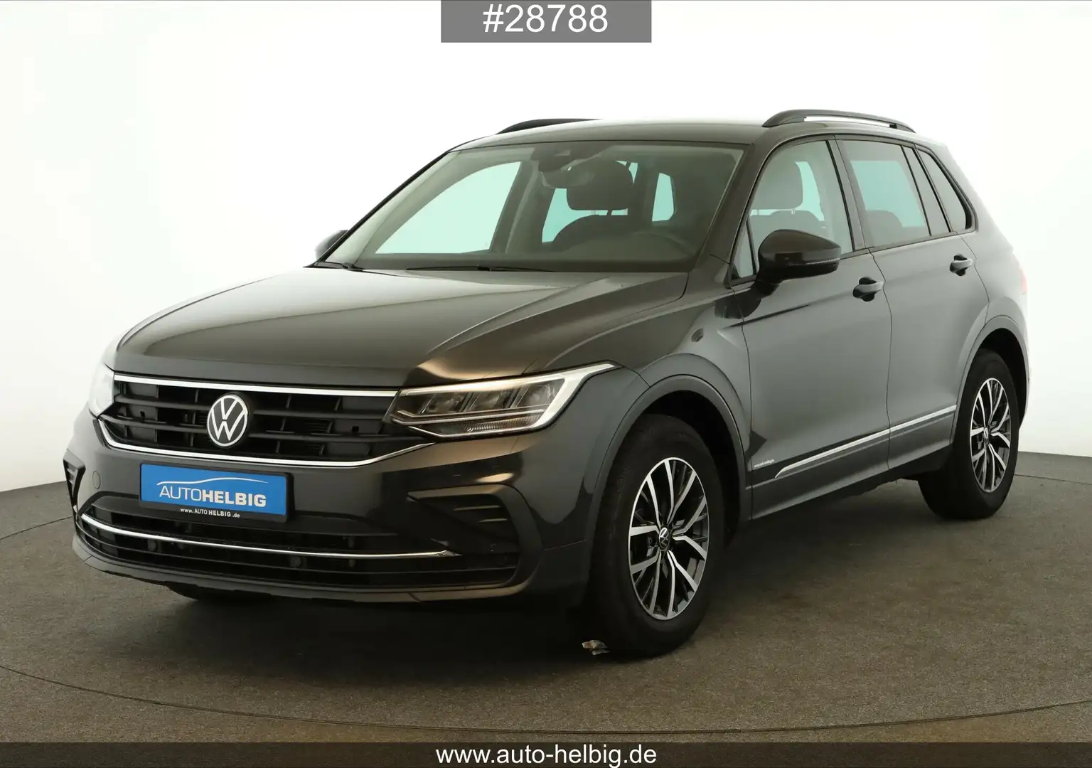 Volkswagen Tiguan Tiguan 2.0 TDI Life #AHK#LED#ACC#ErgoActive#PDC# Grau - 1