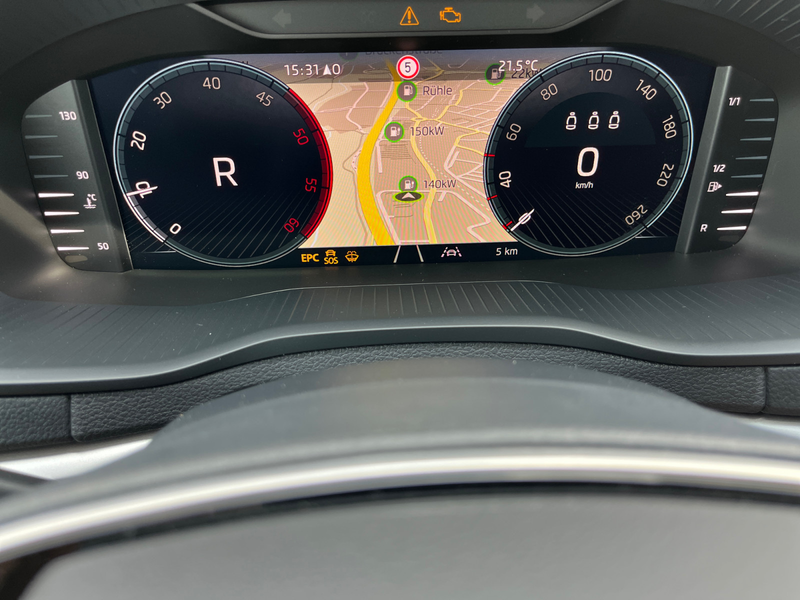 Skoda Karoq Balance 2,0 TDI DSG Navi LED ACC AHK PDCvh — photo 9