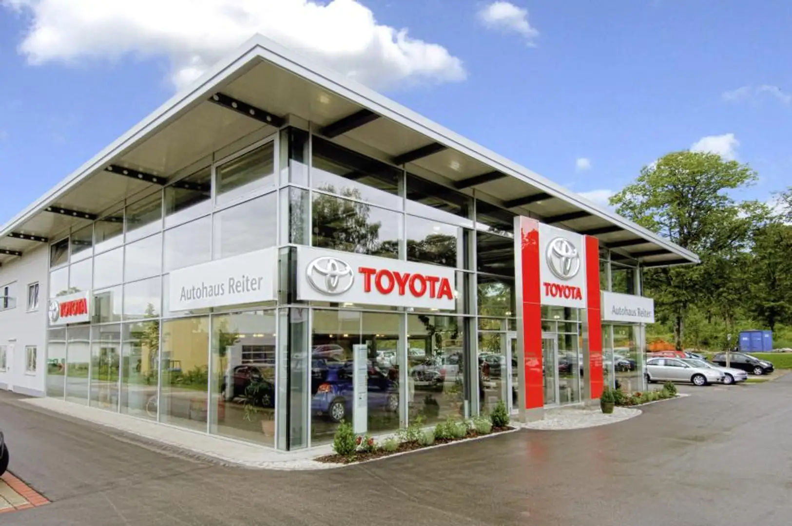 Toyota RAV 4 Plug-in-Hybrid GR SPORT Bílá - 1