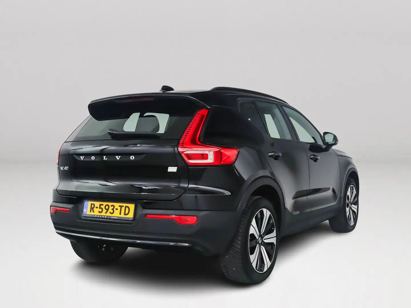 Volvo XC40 Recharge Plus 70 kWh | Parkeercamera | Stoel- en S Schwarz - 2