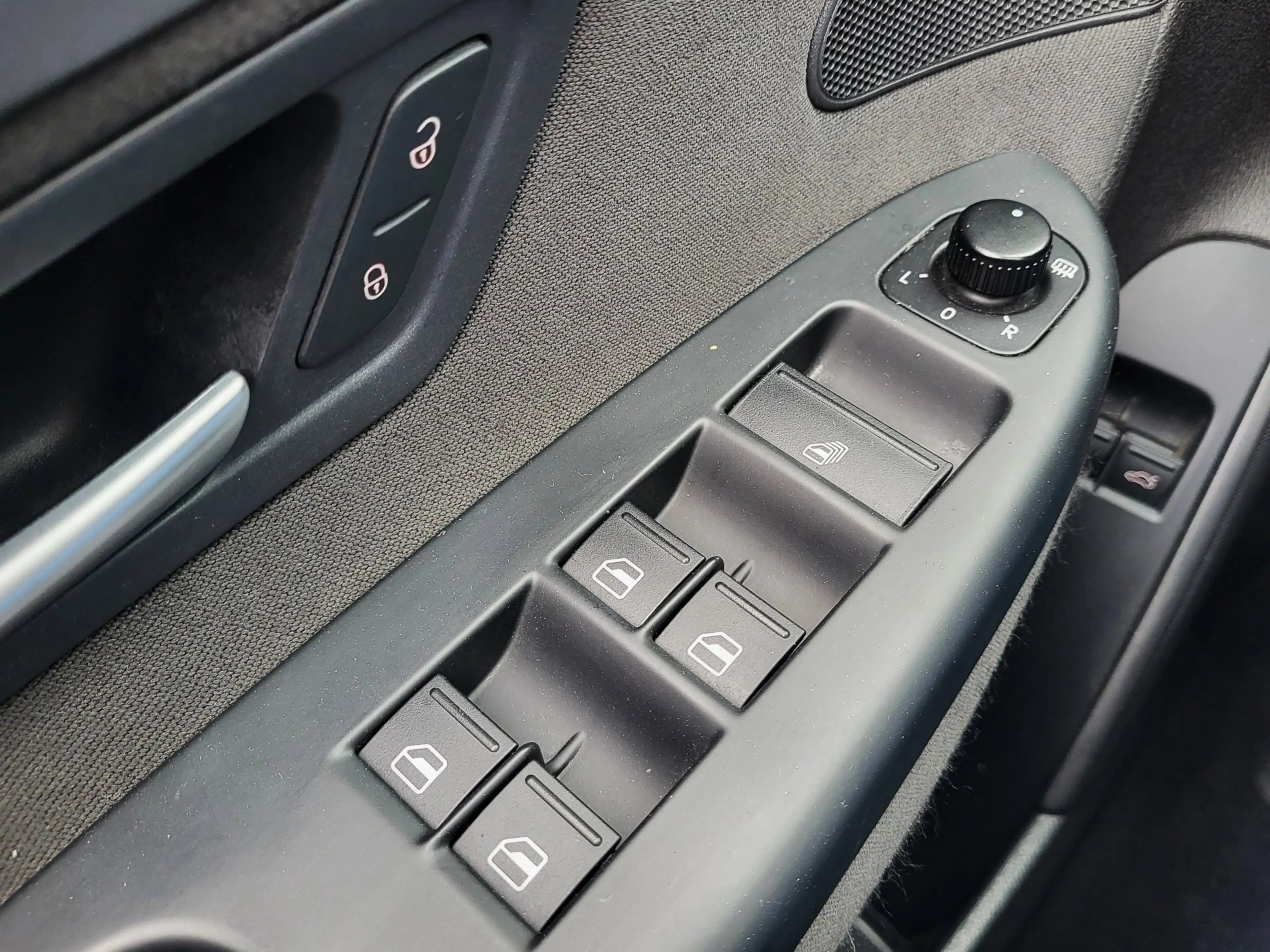 Volkswagen Eos 1.4 TSI Highline BlueMotion / Stoelverwarming / Ai — photo 8