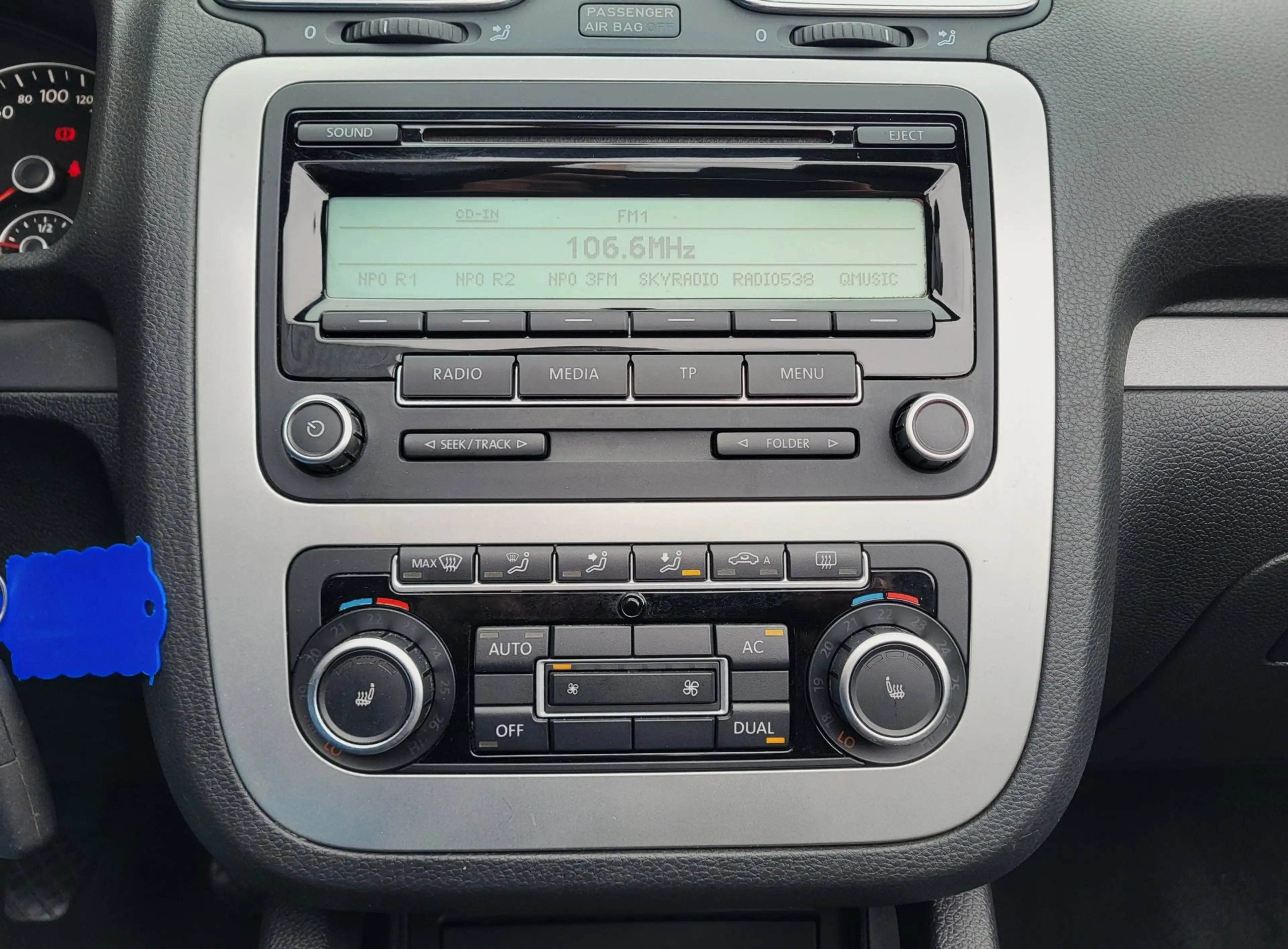 Volkswagen Eos 1.4 TSI Highline BlueMotion / Stoelverwarming / Ai — photo 11
