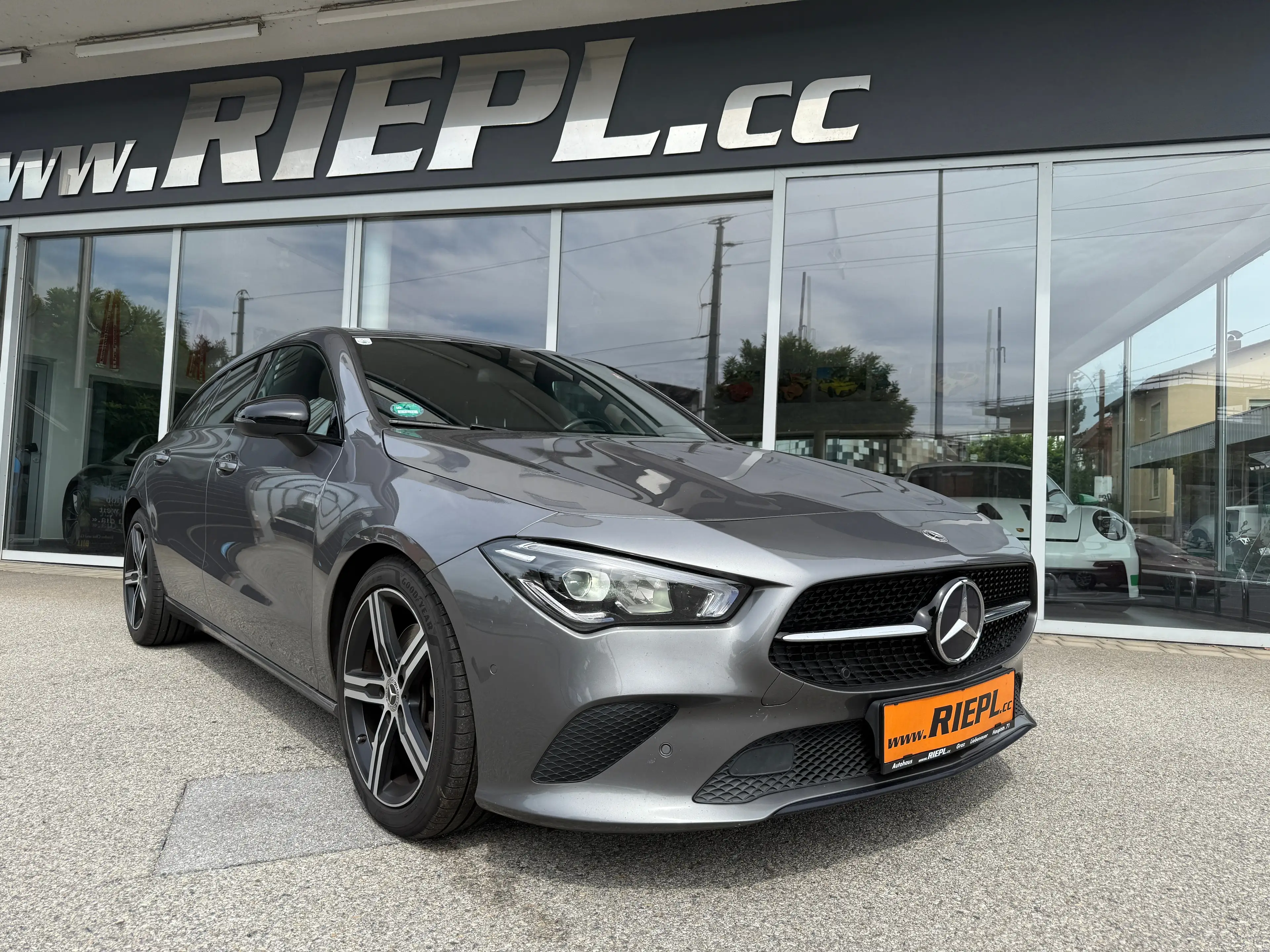 Mercedes-Benz CLA 220 CLA 220 d 4Matic LED AHK Night Park Paket 1.Besitz — photo 12