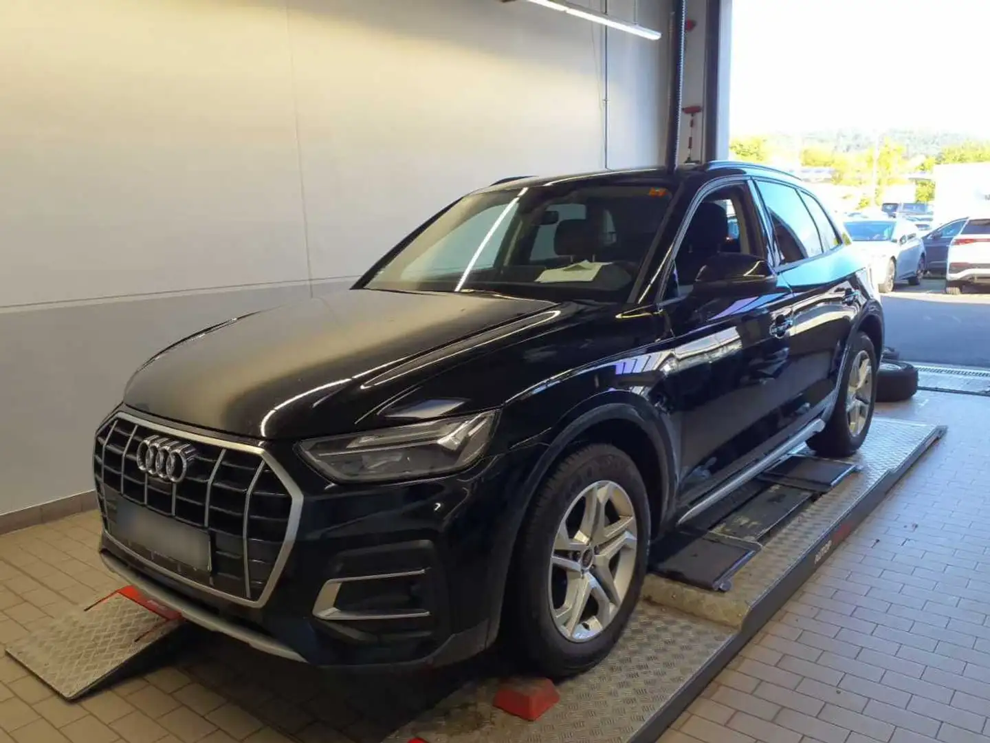 Audi Q5 advanced 35 TDI S-tronic +360°+VIRTUAL+LED+AC Noir - 2