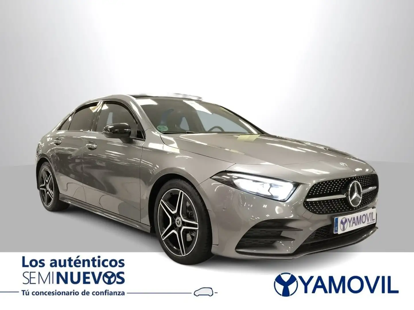 Mercedes-Benz A 200 200d Sedán 8G-DCT Gris - 2