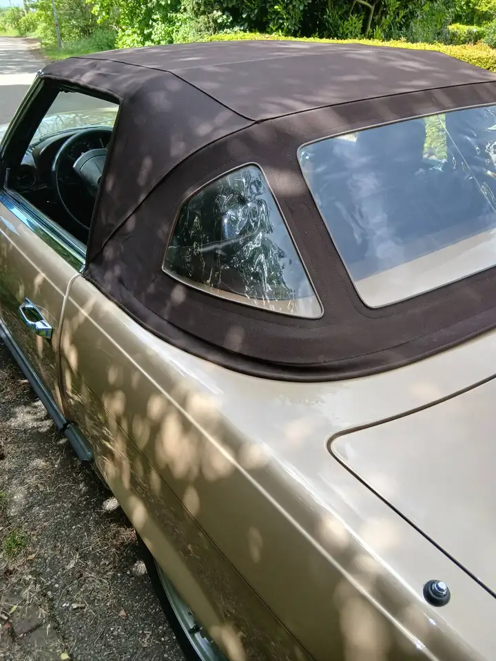 Mercedes-Benz 380 cabriolet, foto 9