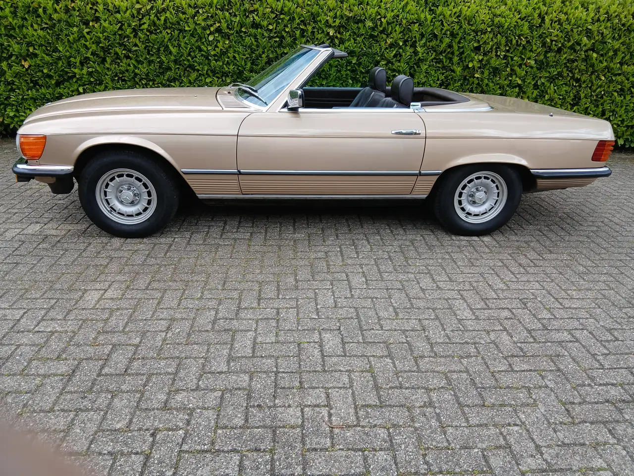 Mercedes-Benz 380 cabriolet, foto 2