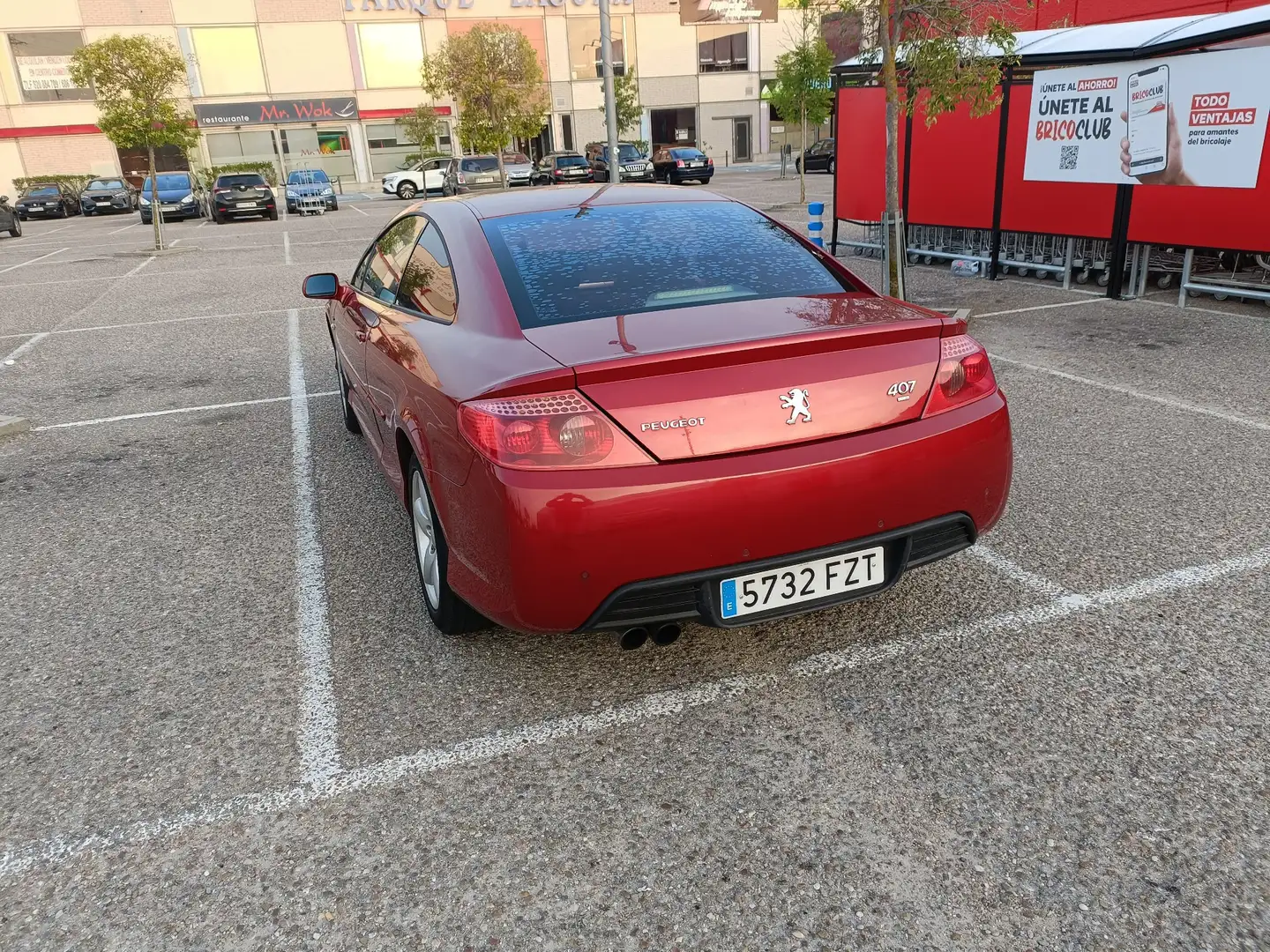 Peugeot 407 Coupé 2.0HDI Rood - 2