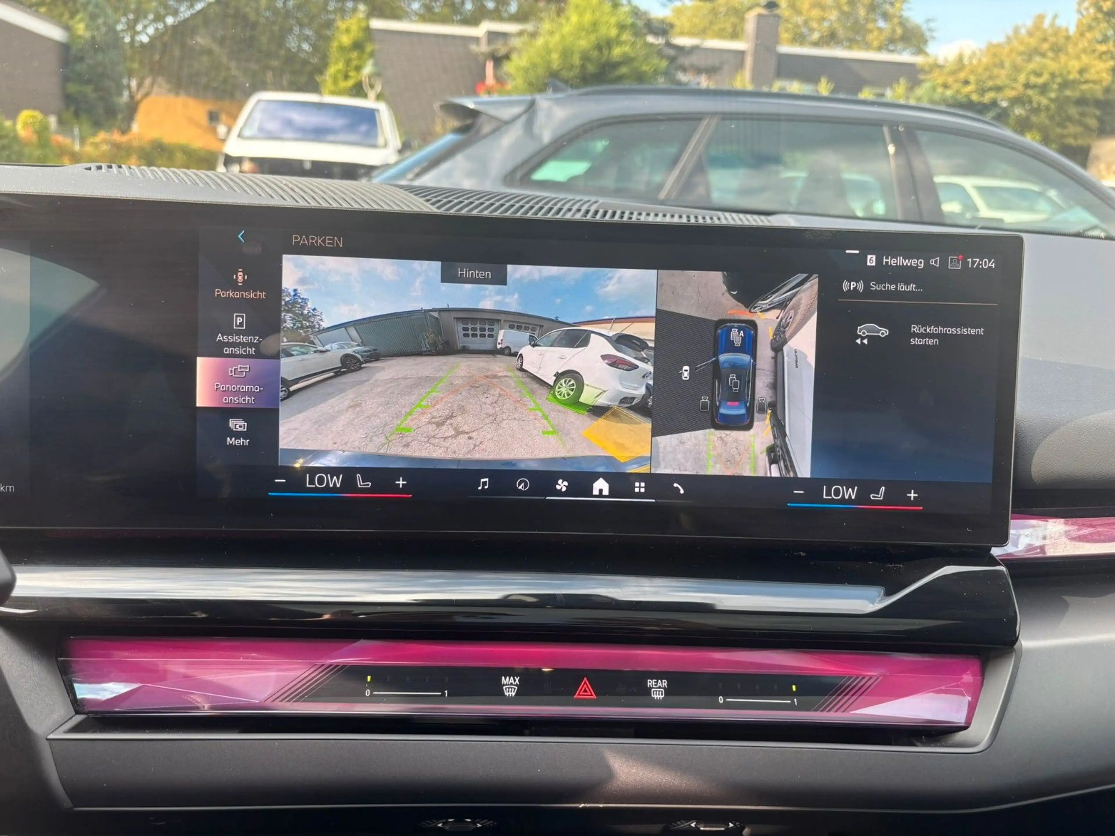 BMW i5 Limousine 40 eDrive PANO 360° LED — photo 15