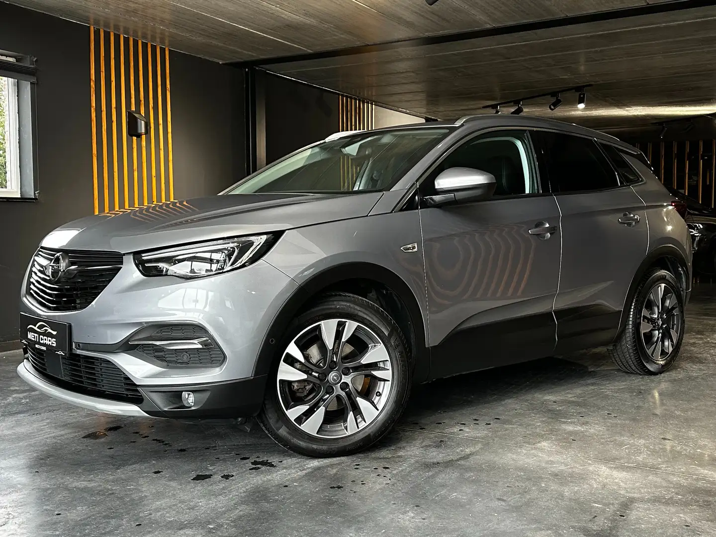 Opel Grandland X 1.2 Start/Stop | Cam. | Distriebutieriem Vervangen Gris - 1