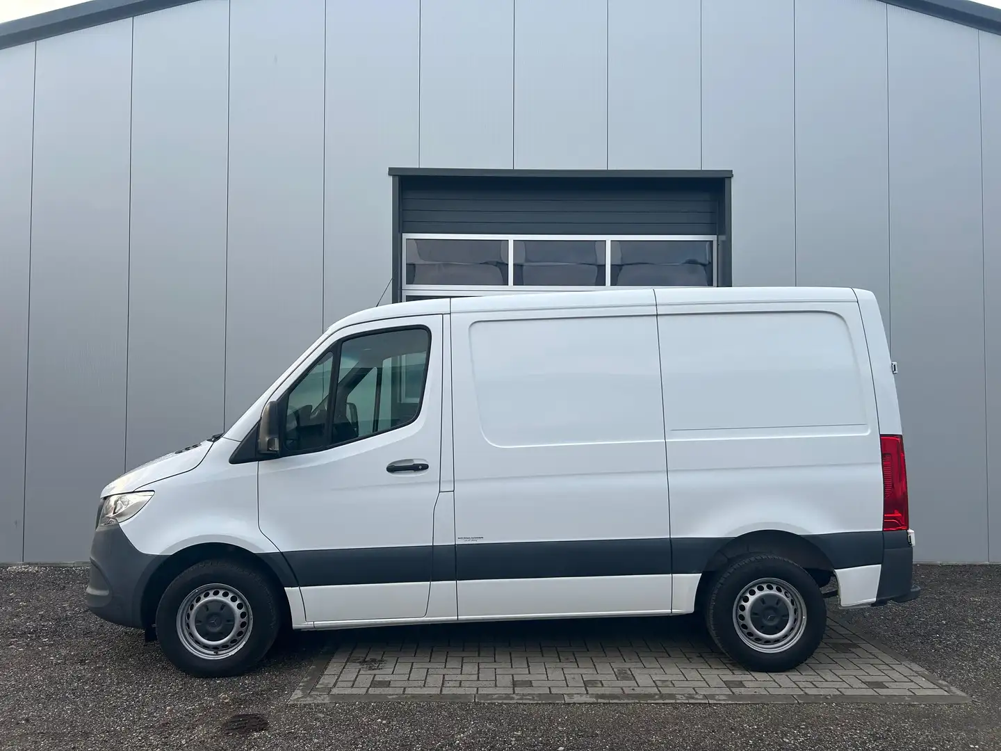 Mercedes-Benz Sprinter 211/214 CDI FWD L1 (910.621) Weiß - 2