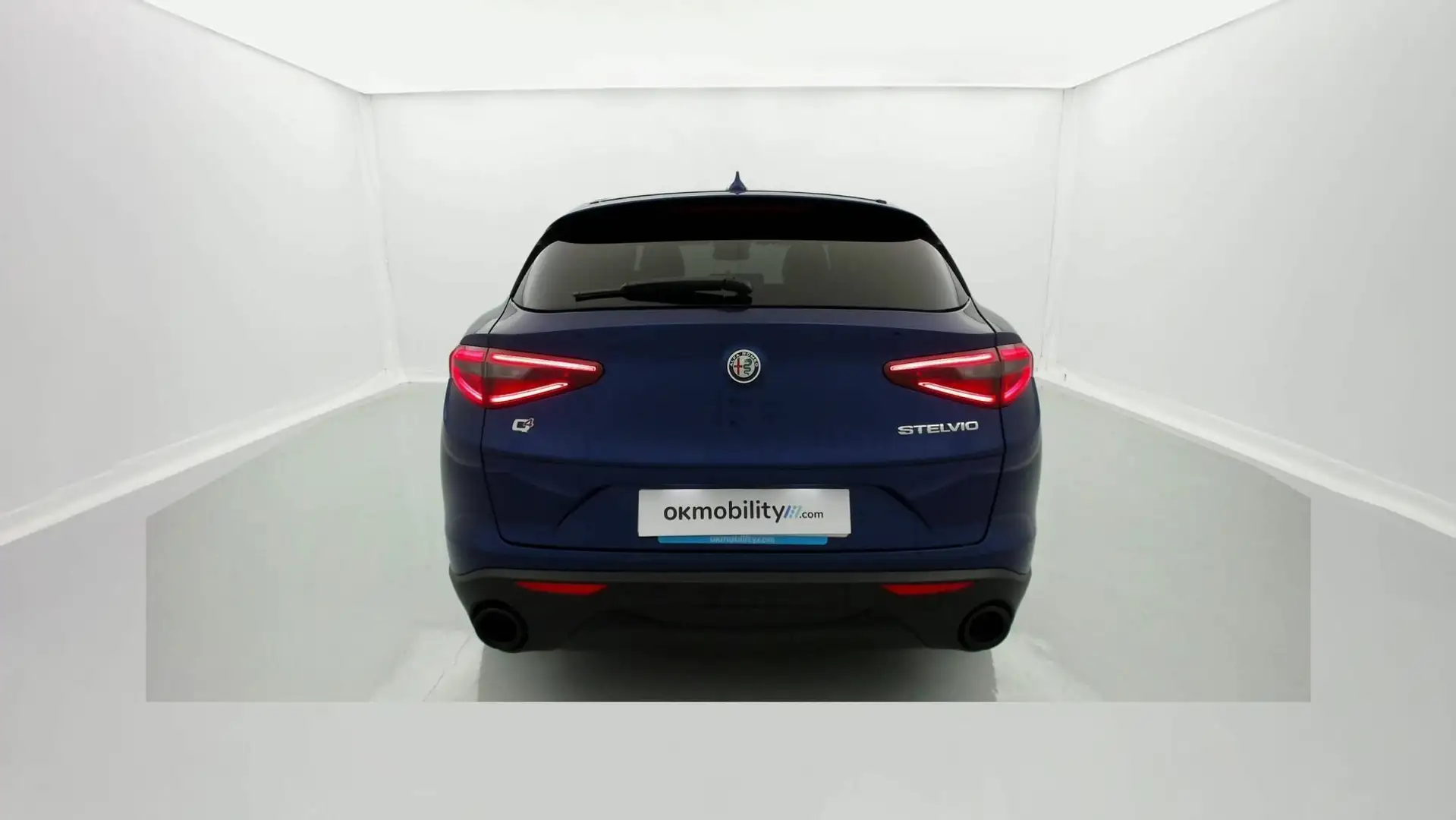Alfa Romeo Stelvio 2.2 Sprint AWD 190 Aut. Blauw - 2