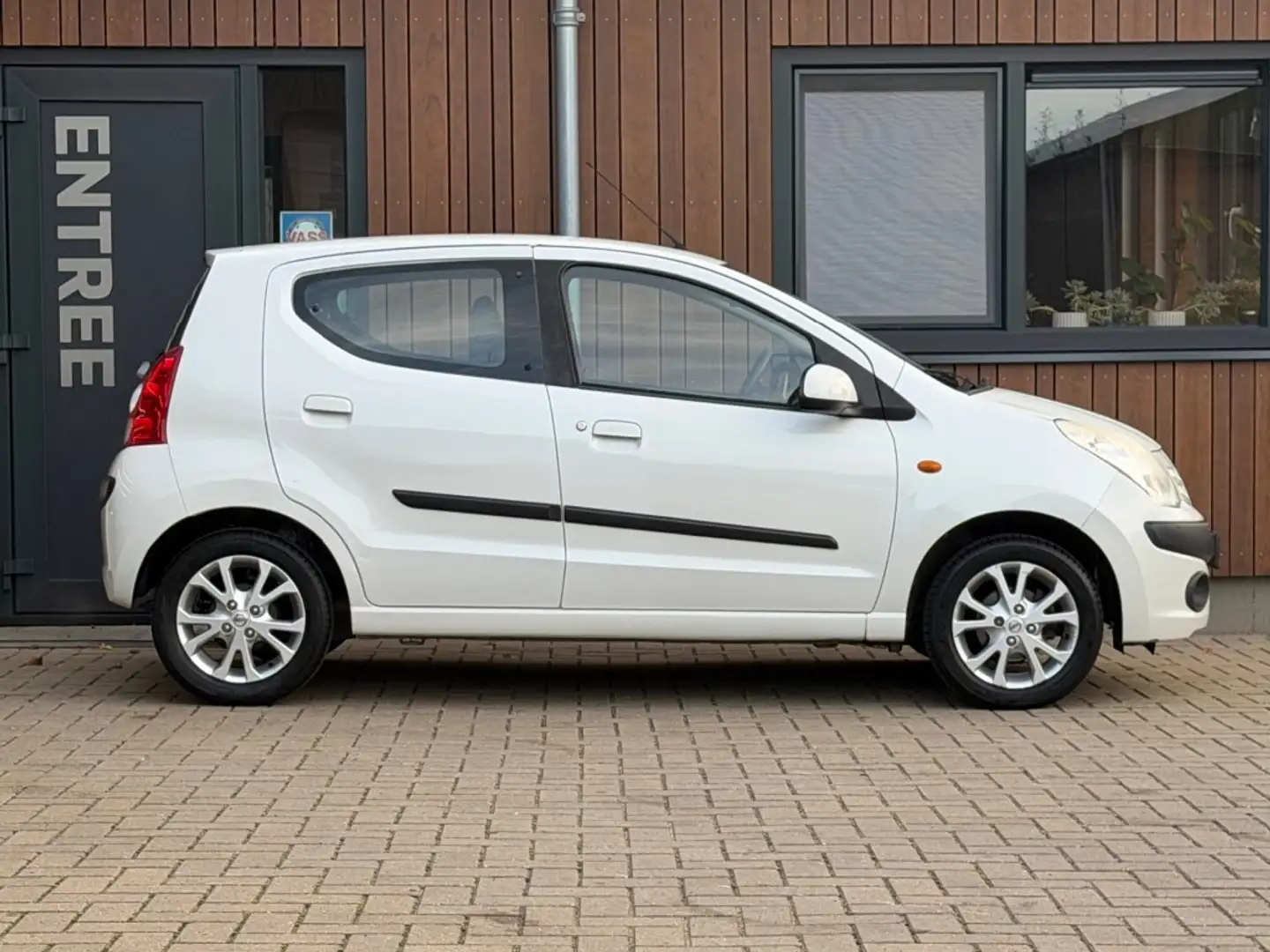 Nissan Pixo 1.0 ACENTA APK NIEUW, AIRCO Wit - 2