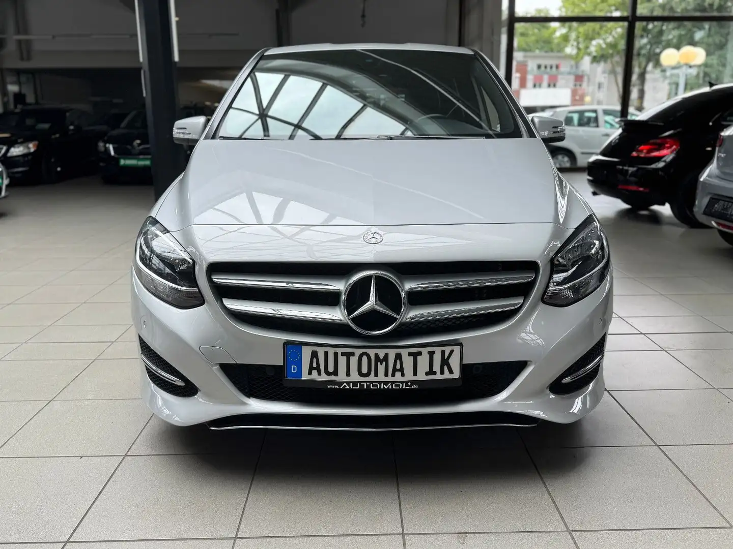 Mercedes-Benz B 200 Avantgarde *Automatik*RFK*Volleder* Argent - 2