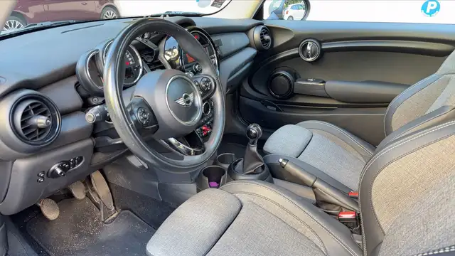 MINI Unknown Model view 8