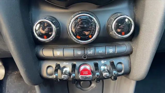 MINI Unknown Model view 13