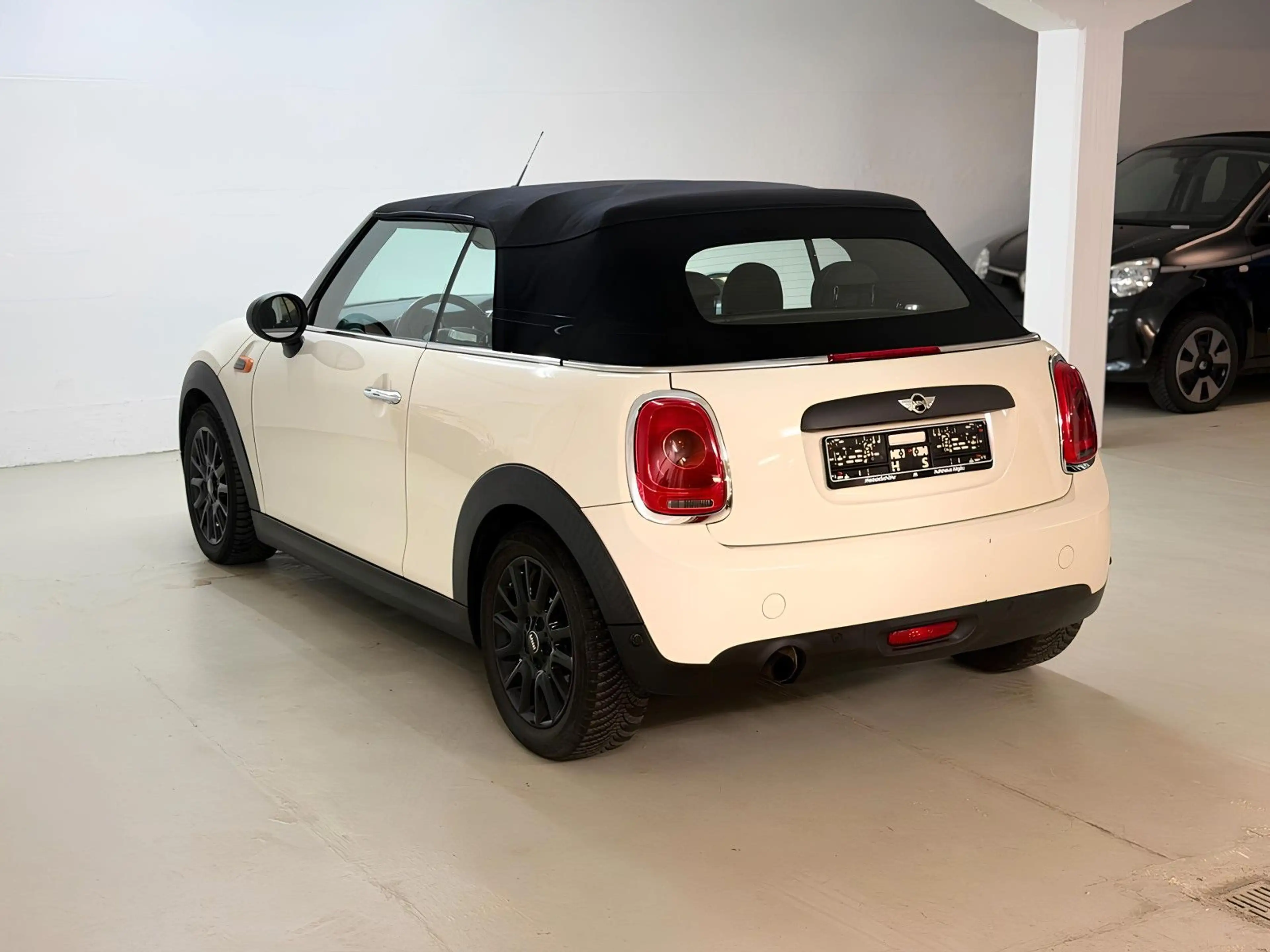 MINI One Cabrio ONE Cabrio *2.HAND *SHZ *PDC*GARANTIE *BLUE — photo 5