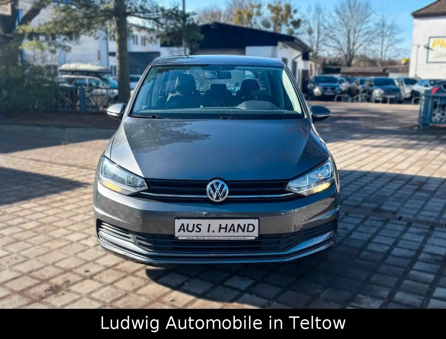 Volkswagen Touran 1.2 TSI *1.Hand*7-Sitze*6-Gang Grau - 2