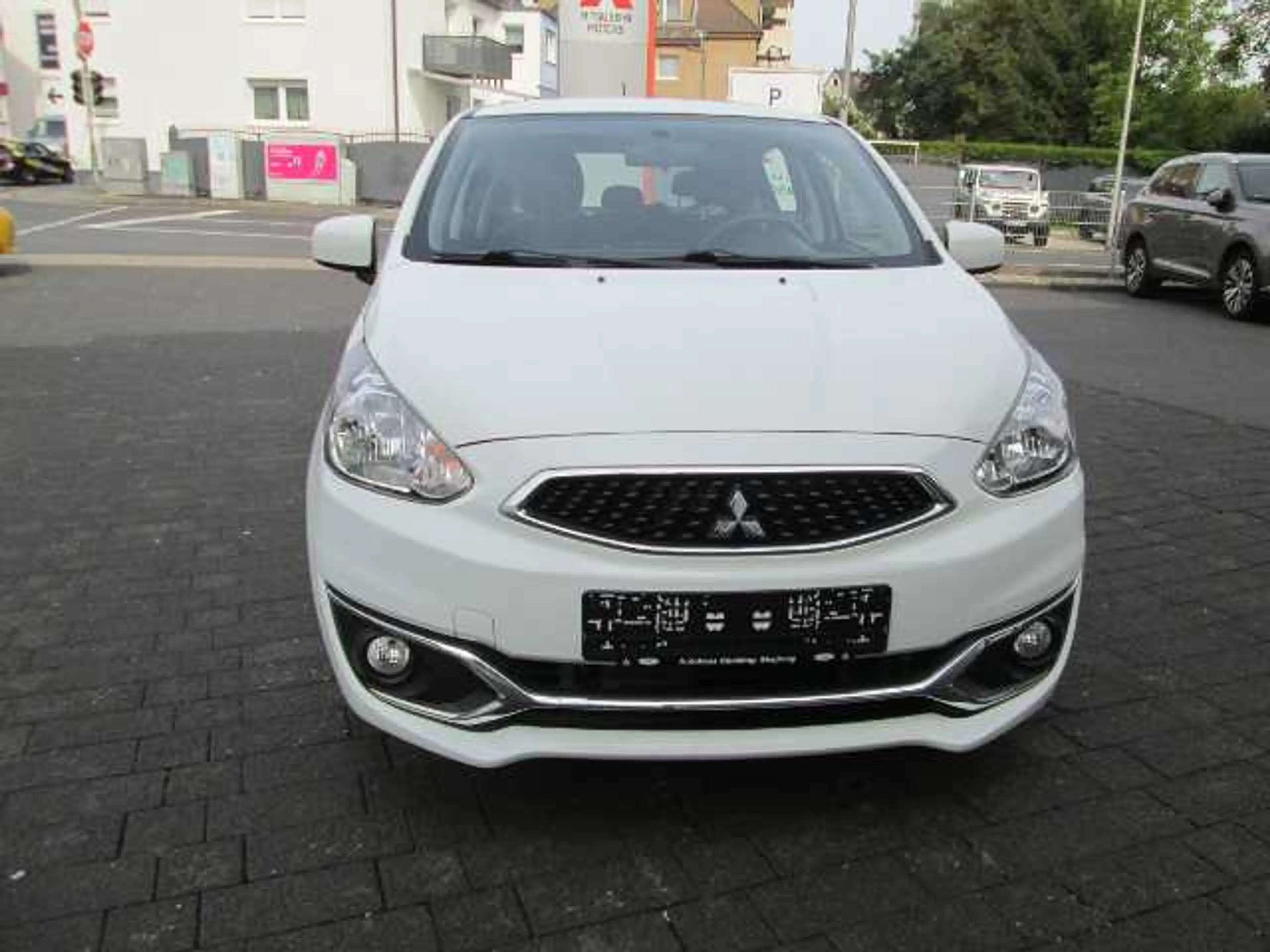 Mitsubishi Space Star Edition 1.0 MIVEC 5-Gang mit Klima — photo 3