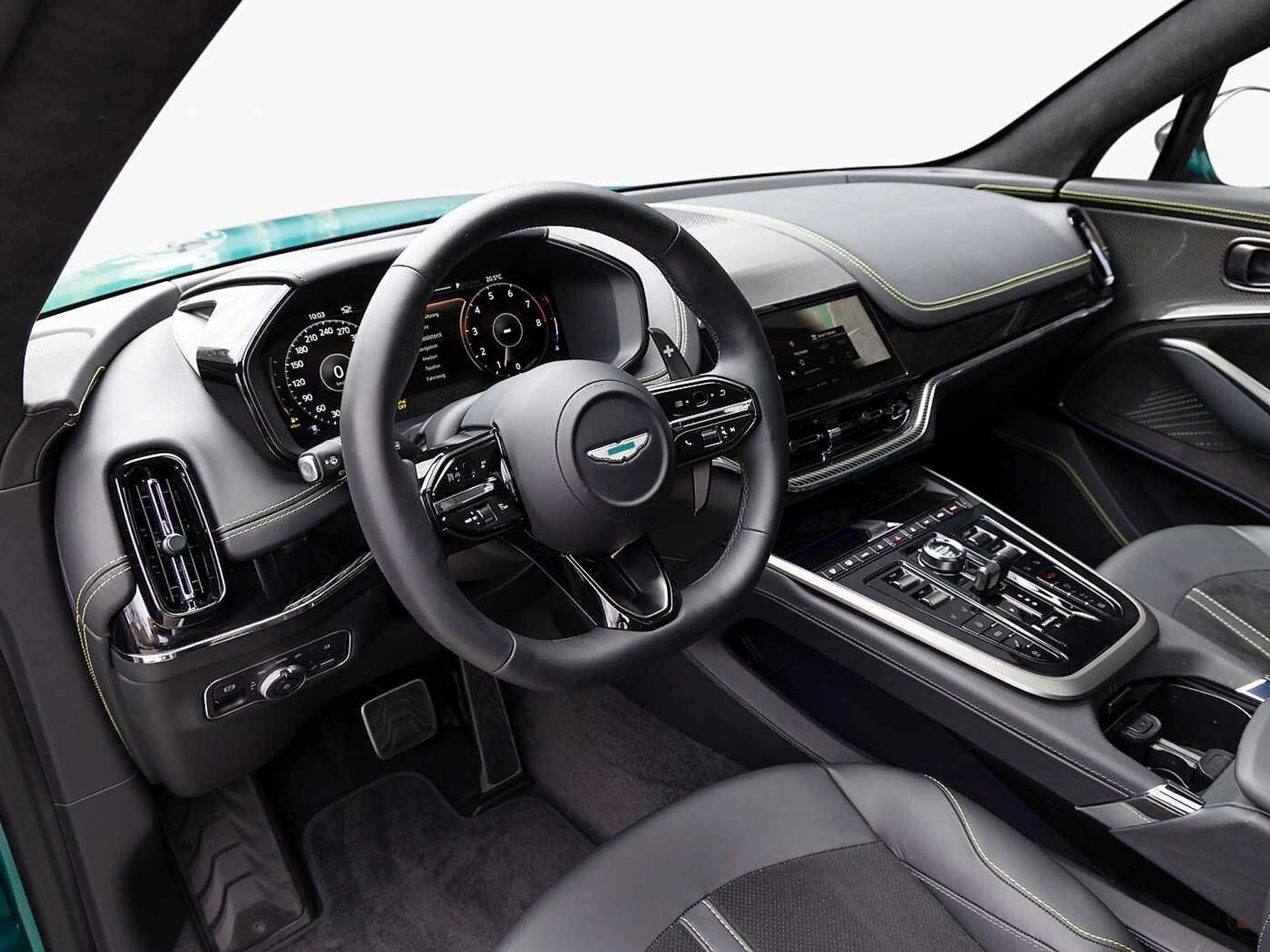 Aston Martin DBX 707 -Podium Green- — photo 3