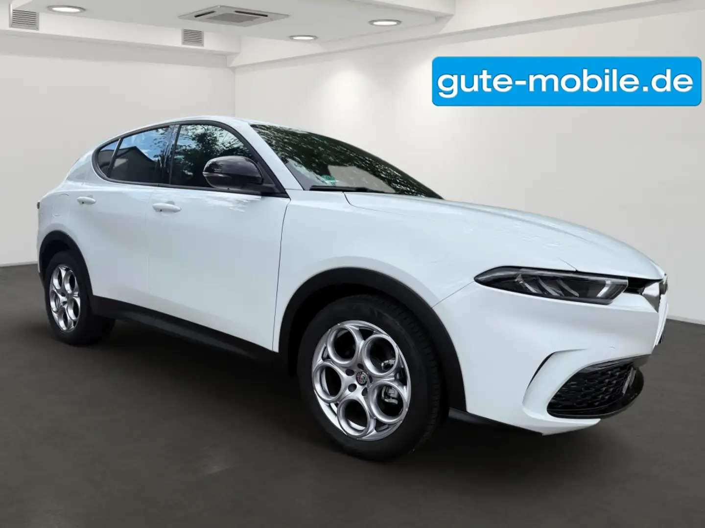 Alfa Romeo Tonale Tonale 1.6 VGT-D Super AT |PDC|LED|TOUCH Білий - 2