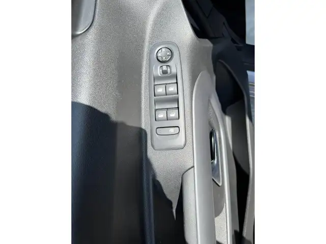 Citroen Berlingo view 18