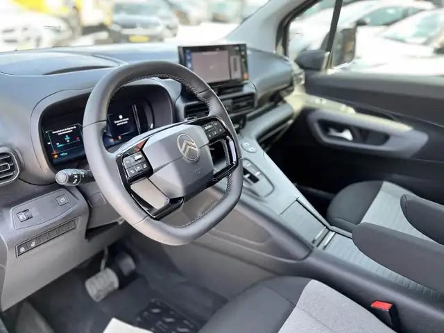 Citroen Berlingo view 14