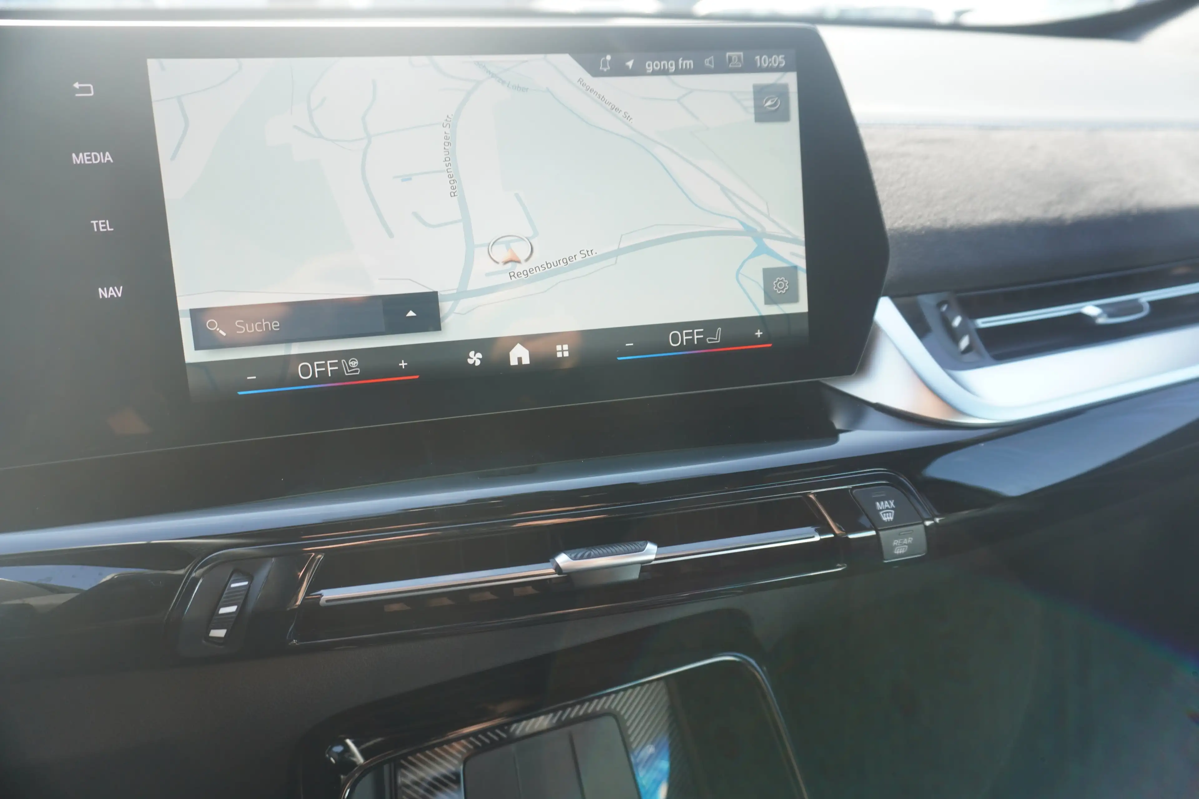 BMW iX1 xDrive30 M Sport AHK Kamera 20" Teilleder Keyless — photo 9