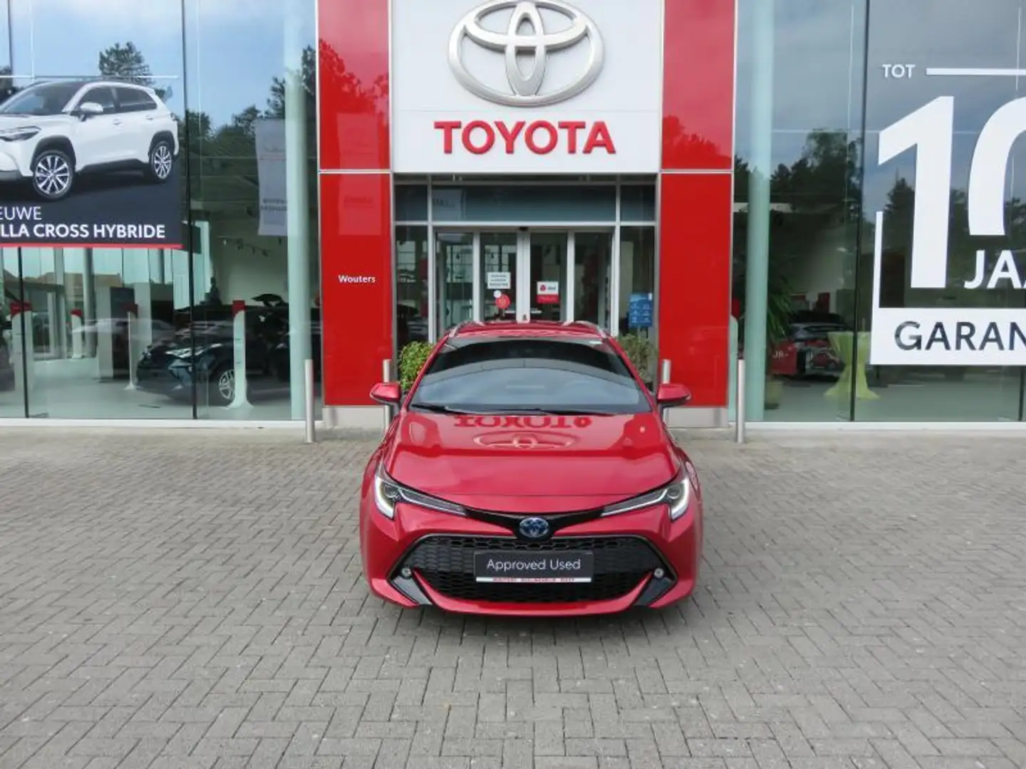 Toyota Corolla 1.8 Hybr. - benz. Style Rood - 2