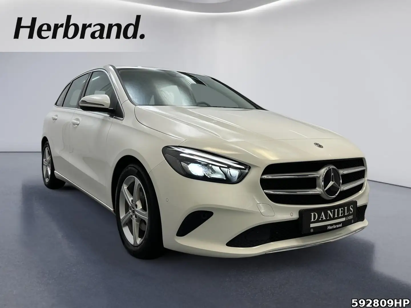 Mercedes-Benz B 180 Progressive LED Rückfahrkamera Lenkradhzg Weiß - 2