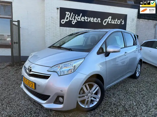 Toyota Verso-S 1.3 VVT-i Dynamic Automaat | 1e Eigenaar | Camera