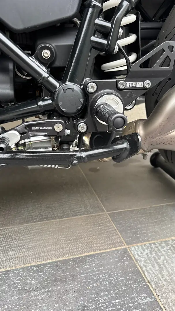 BMW R nineT Anniversary - 2