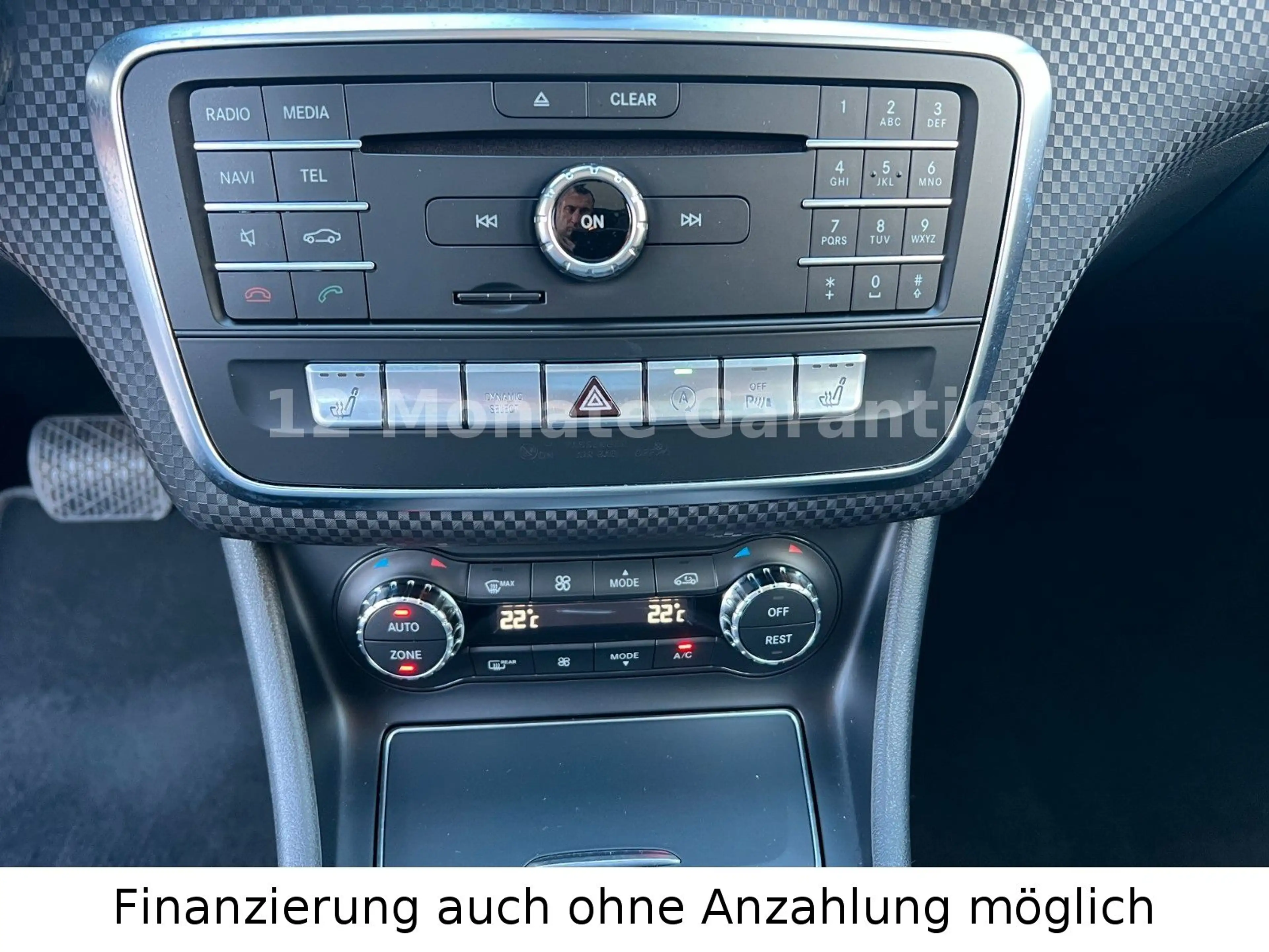 Mercedes-Benz A 180 A-Klasse 180 Sportpaket Panorama-Dach Automatik — photo 25