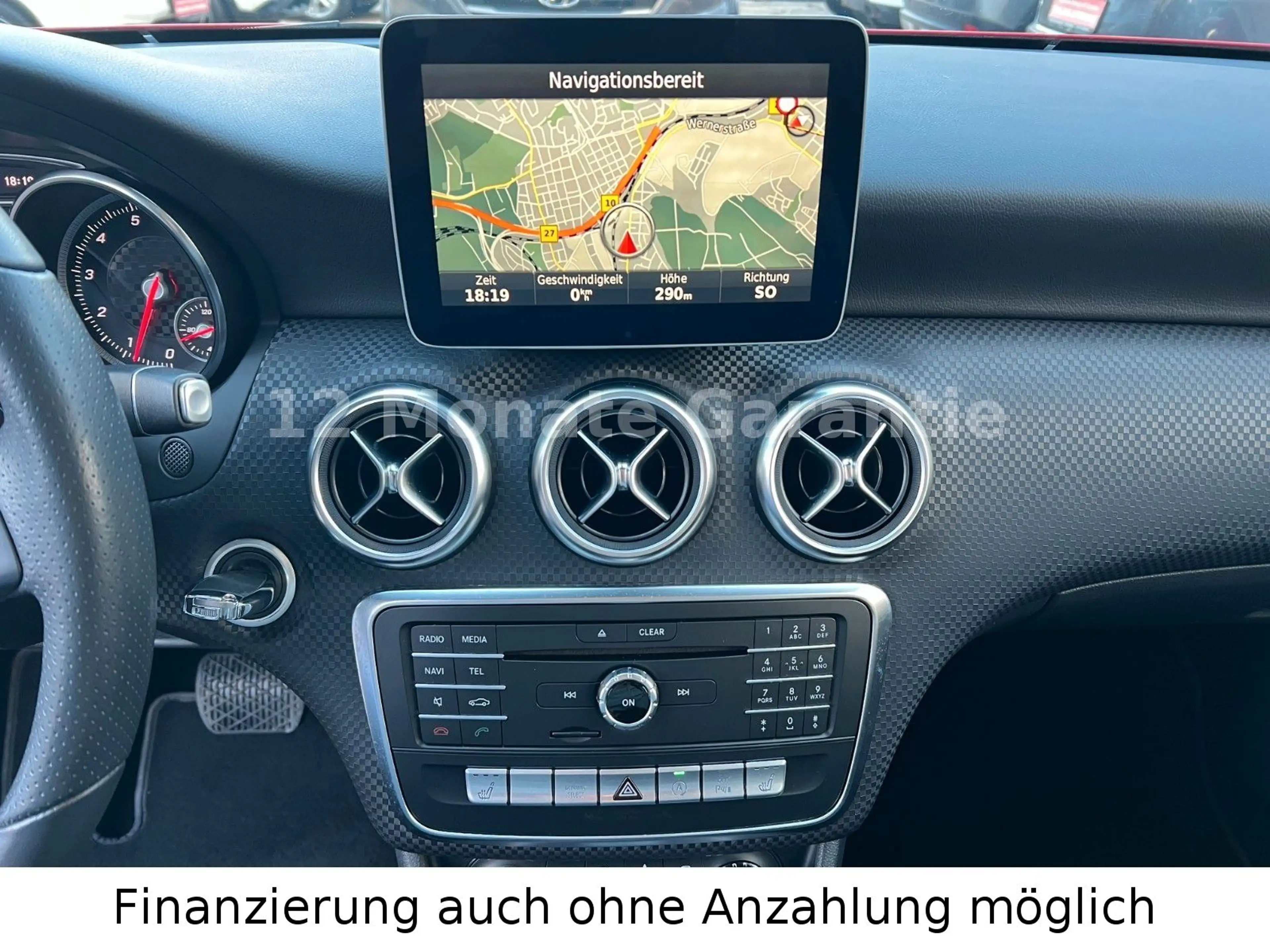 Mercedes-Benz A 180 A-Klasse 180 Sportpaket Panorama-Dach Automatik — photo 24