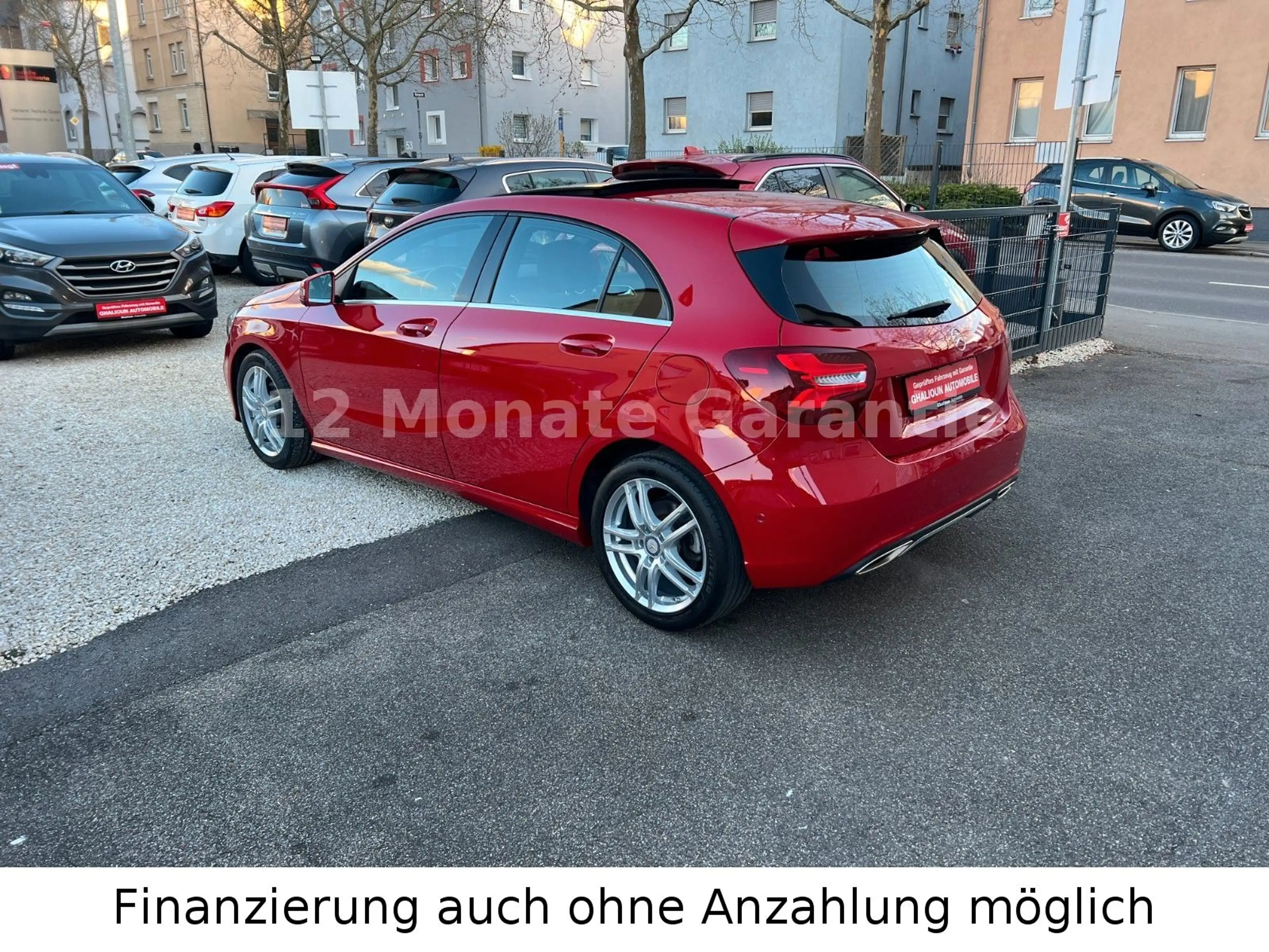 Mercedes-Benz A 180 A-Klasse 180 Sportpaket Panorama-Dach Automatik — photo 11
