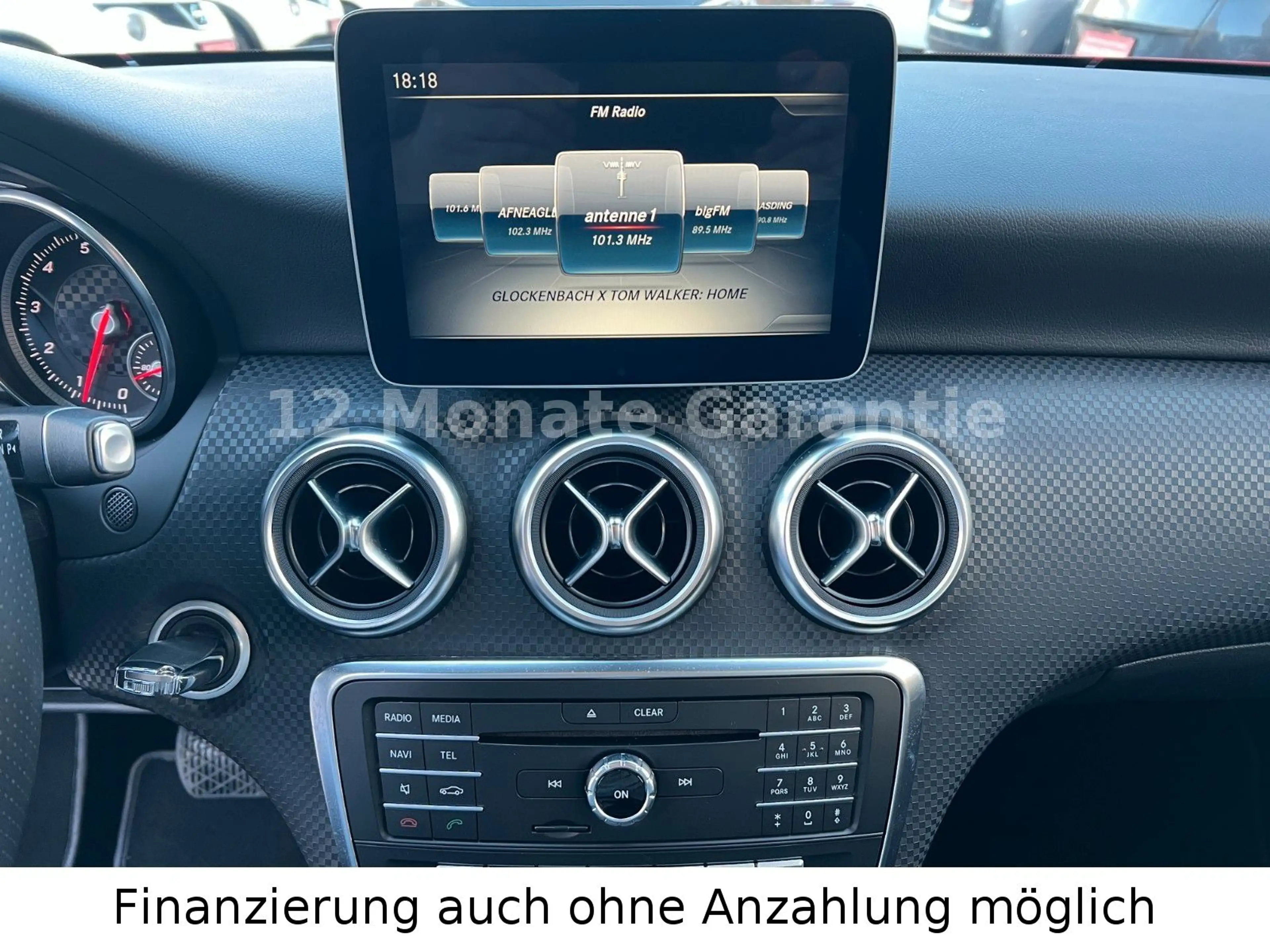 Mercedes-Benz A 180 A-Klasse 180 Sportpaket Panorama-Dach Automatik — photo 23