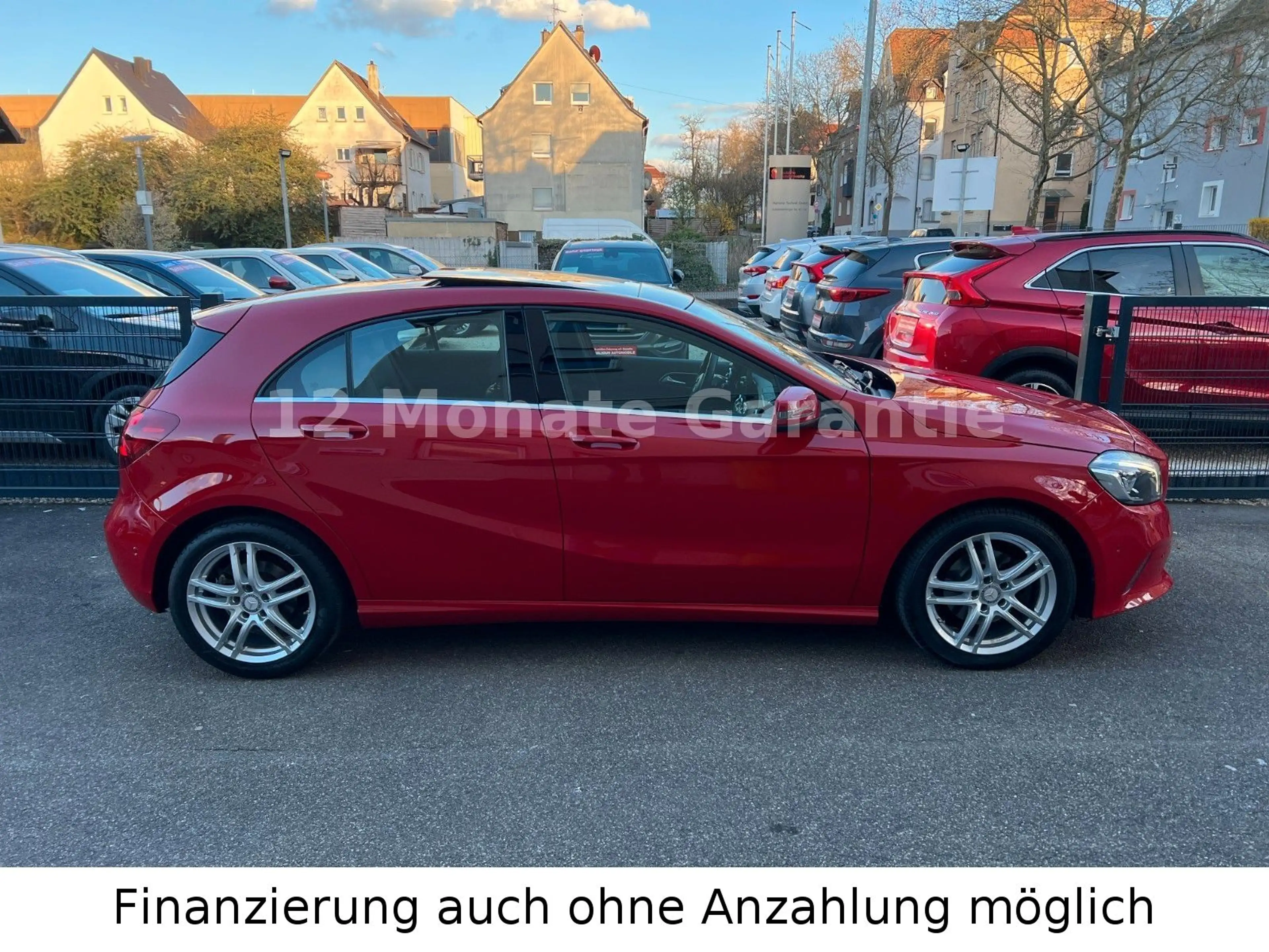 Mercedes-Benz A 180 A-Klasse 180 Sportpaket Panorama-Dach Automatik — photo 7