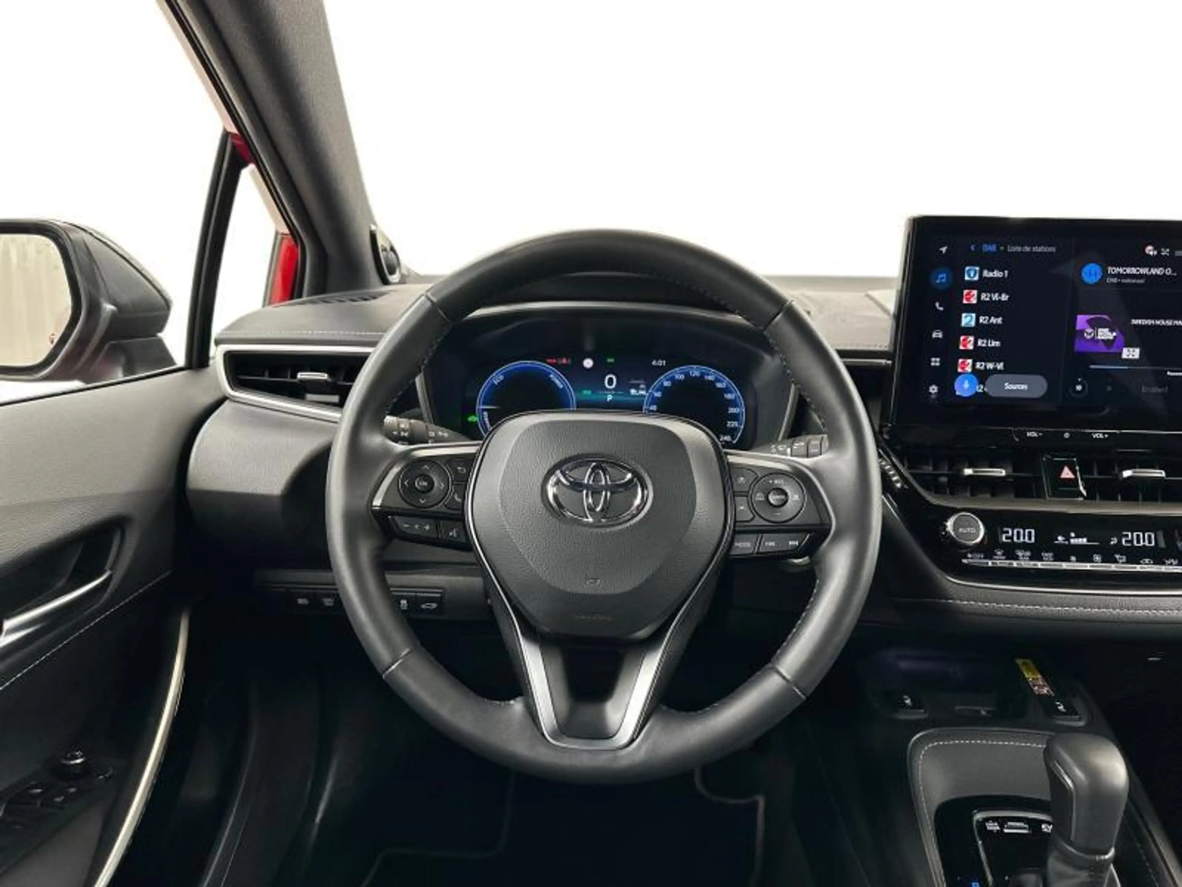 Toyota Corolla TS 140hp HEV Premium | JBL | head up — photo 10