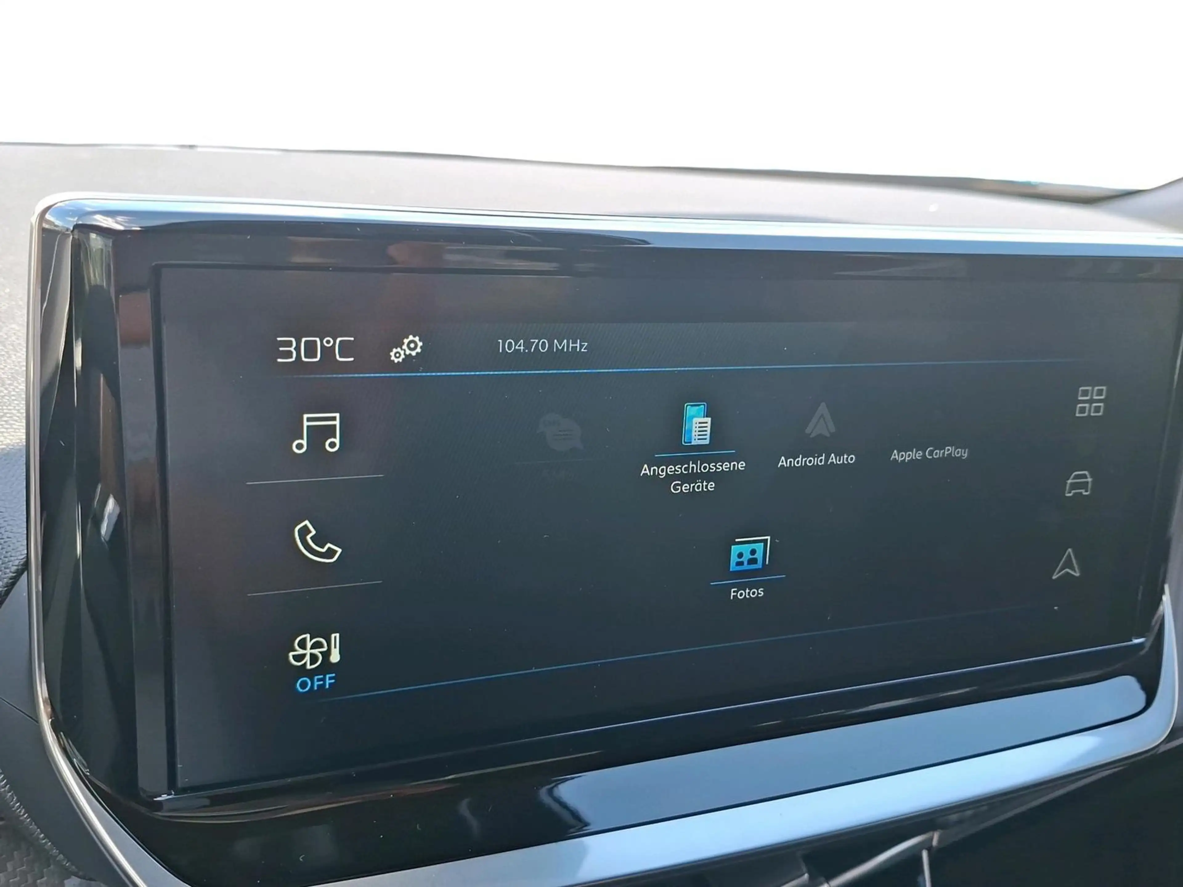 Peugeot 2008 Style Turbo 100 — photo 14