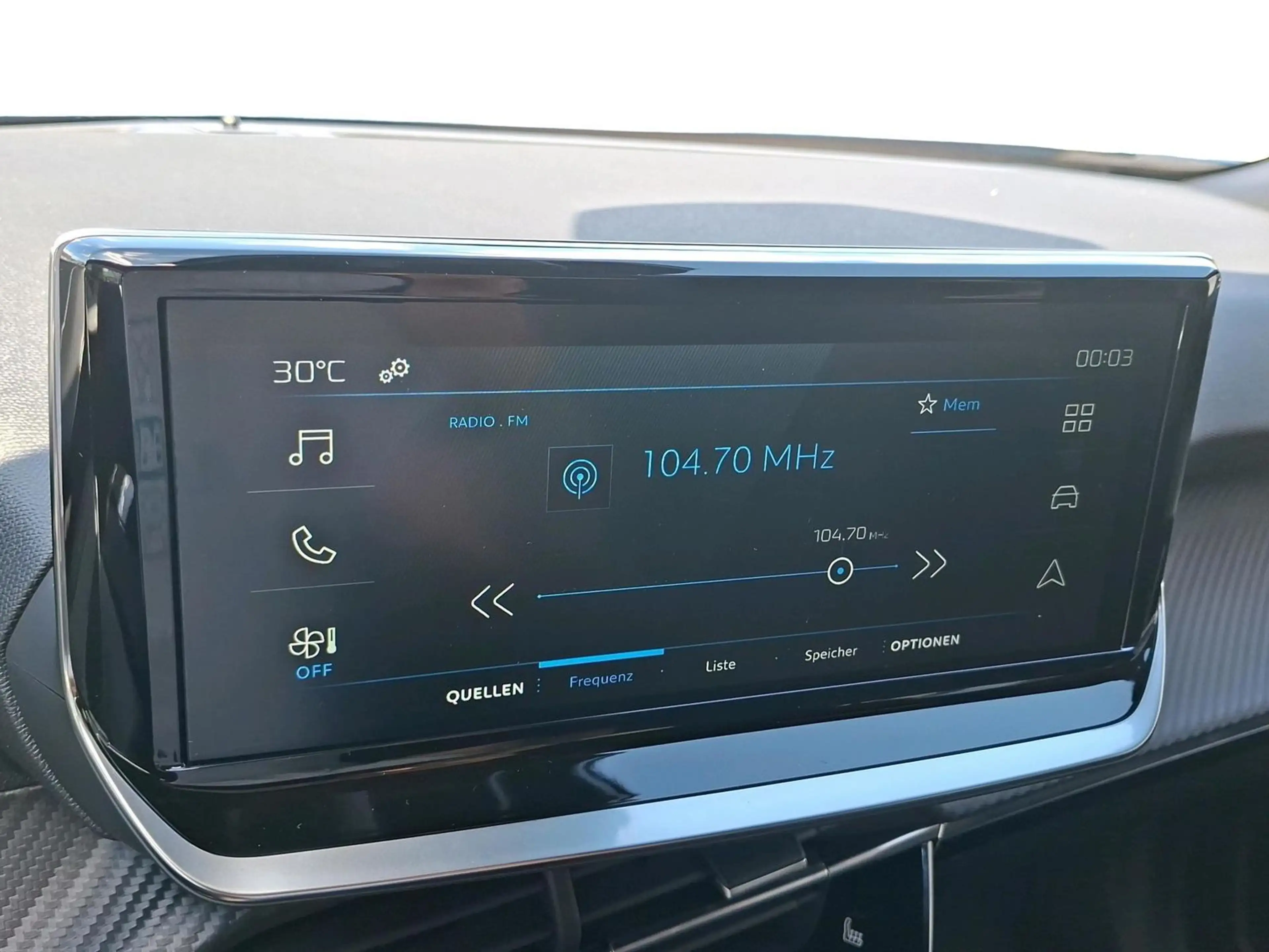 Peugeot 2008 Style Turbo 100 — photo 12