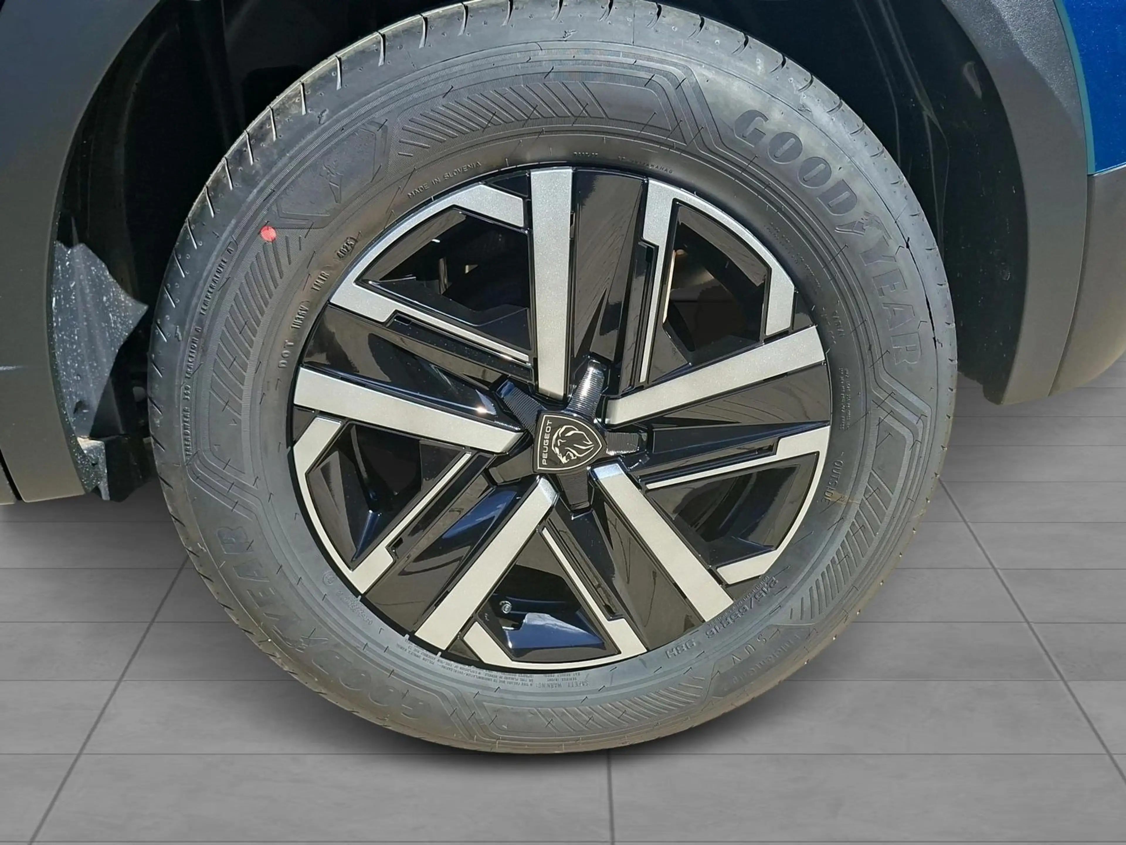 Peugeot 2008 Style Turbo 100 — photo 6
