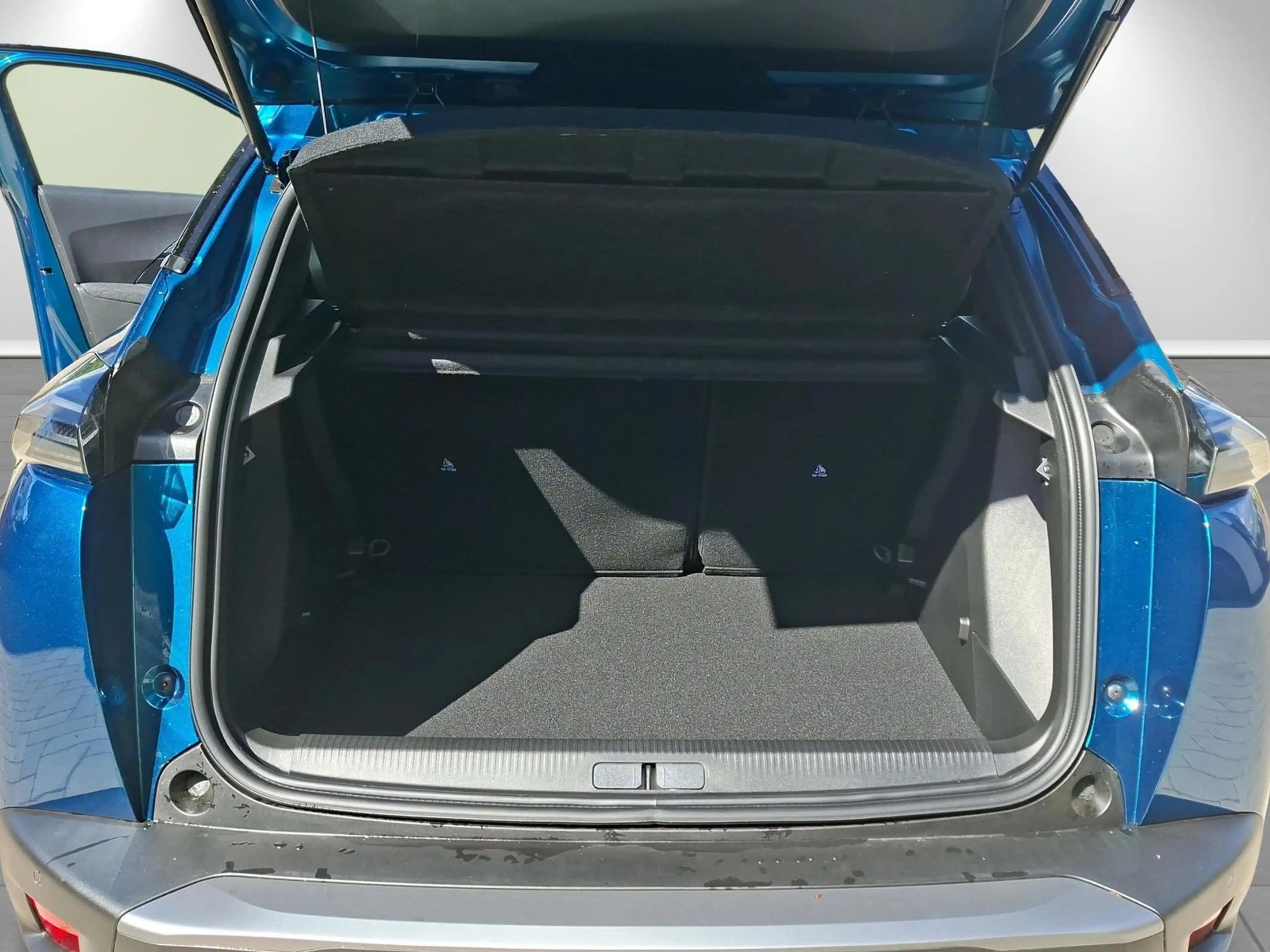 Peugeot 2008 Style Turbo 100 — photo 5