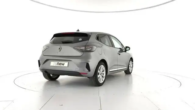 Renault Clio view 14