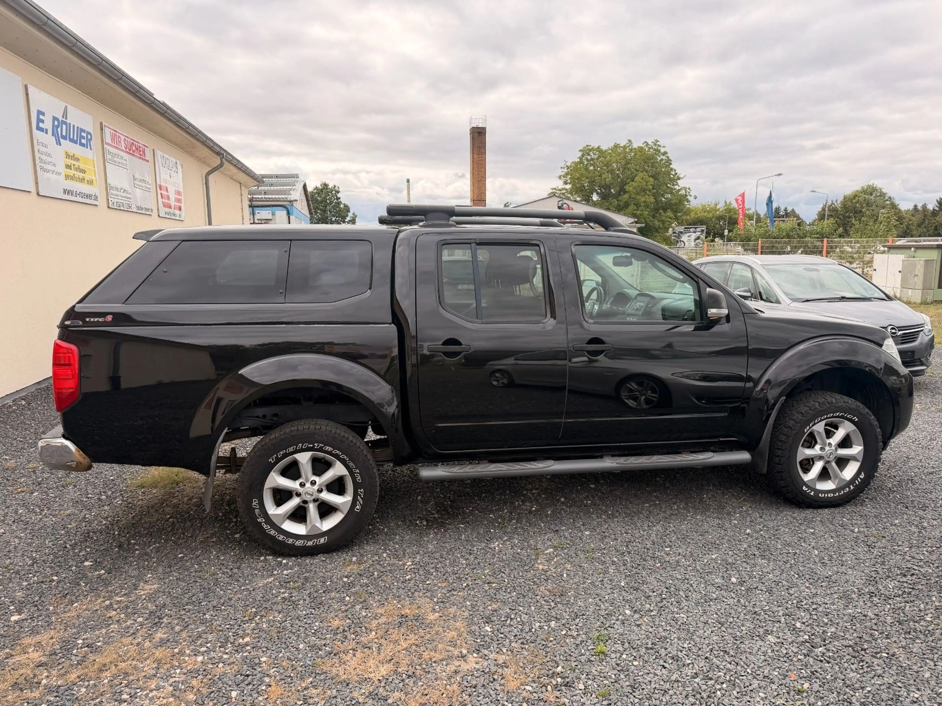 Nissan Navara Pickup King Cab SE 4X4 — photo 5