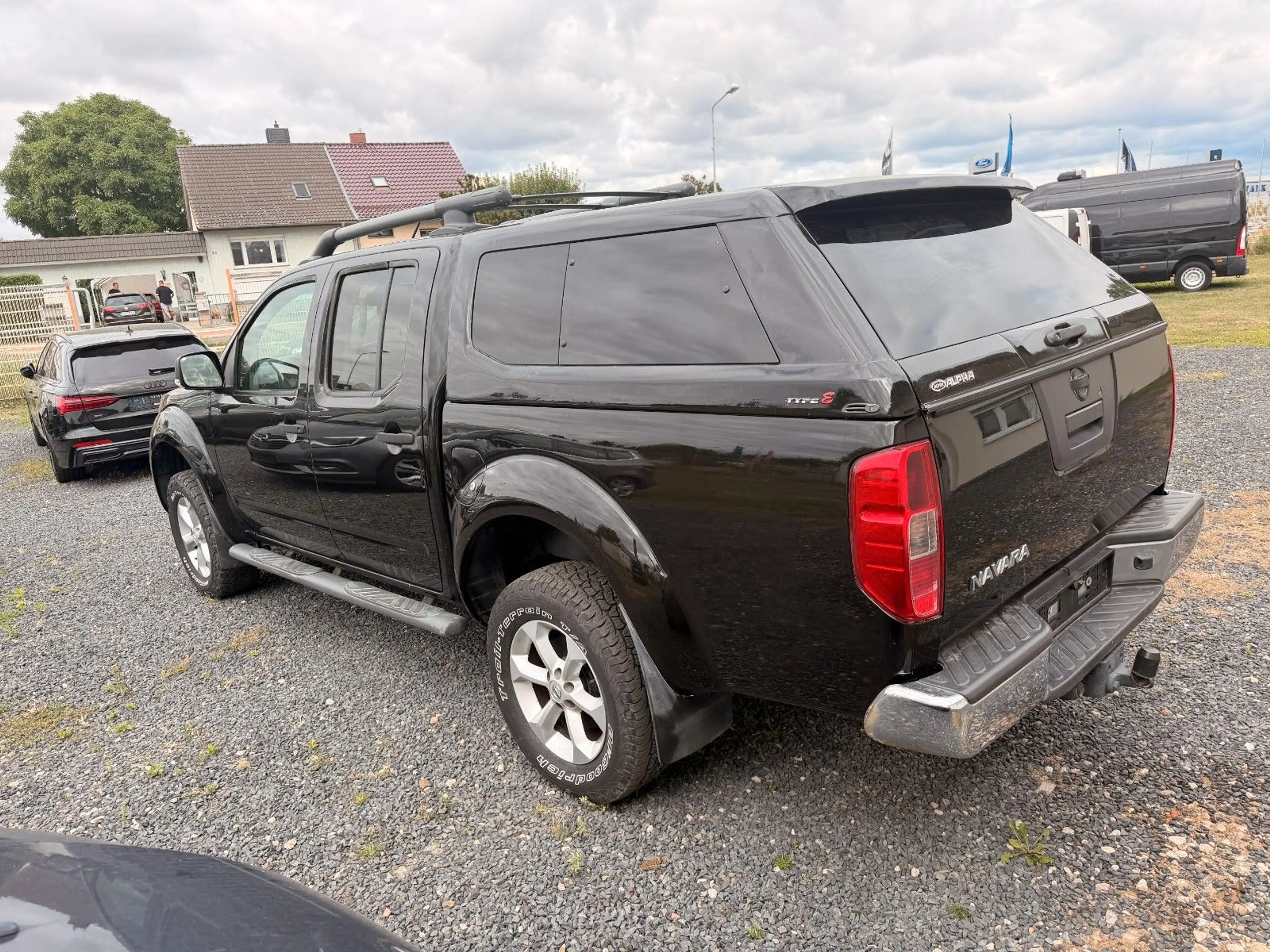 Nissan Navara Pickup King Cab SE 4X4 — photo 8