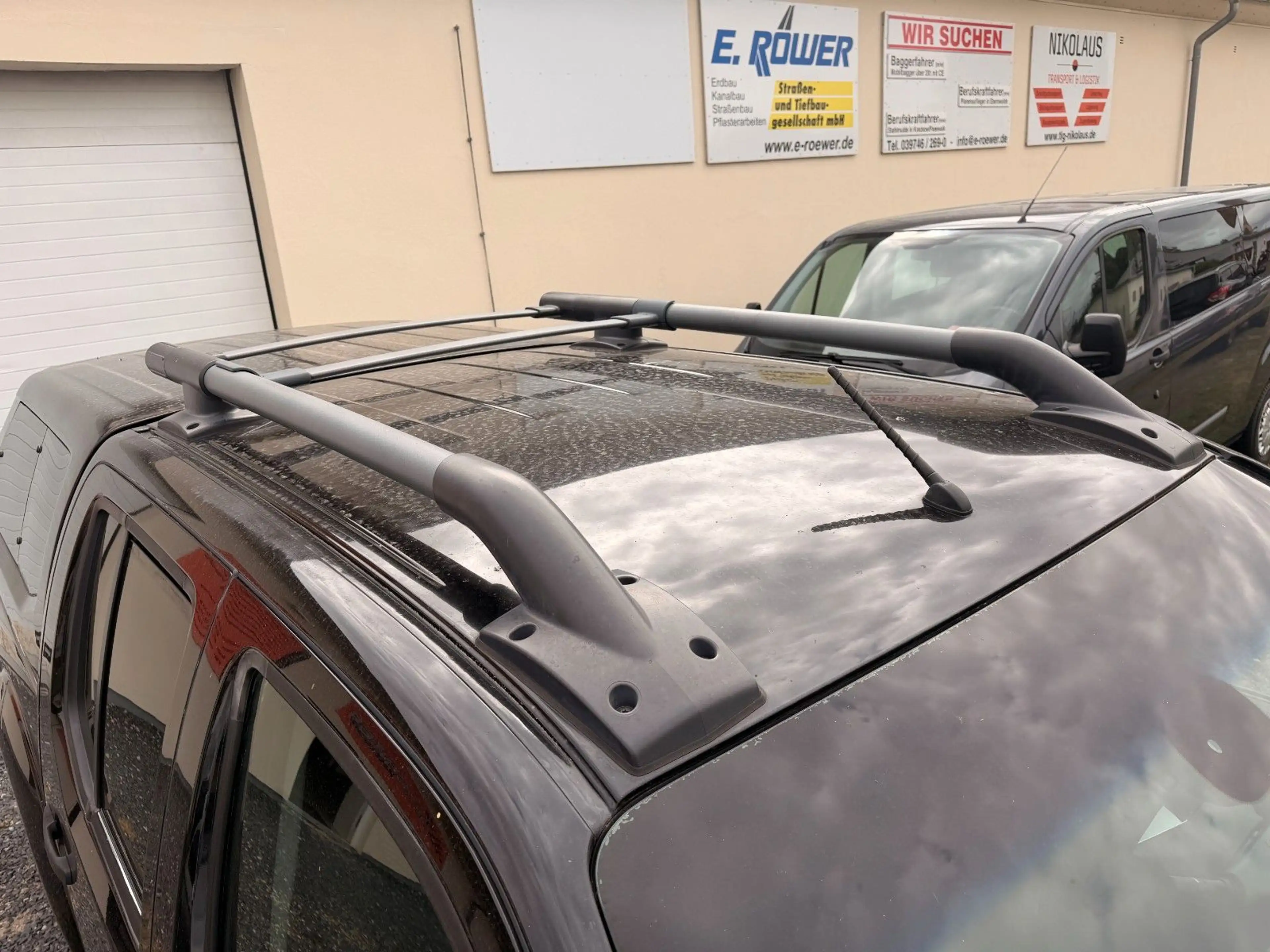 Nissan Navara Pickup King Cab SE 4X4 — photo 10