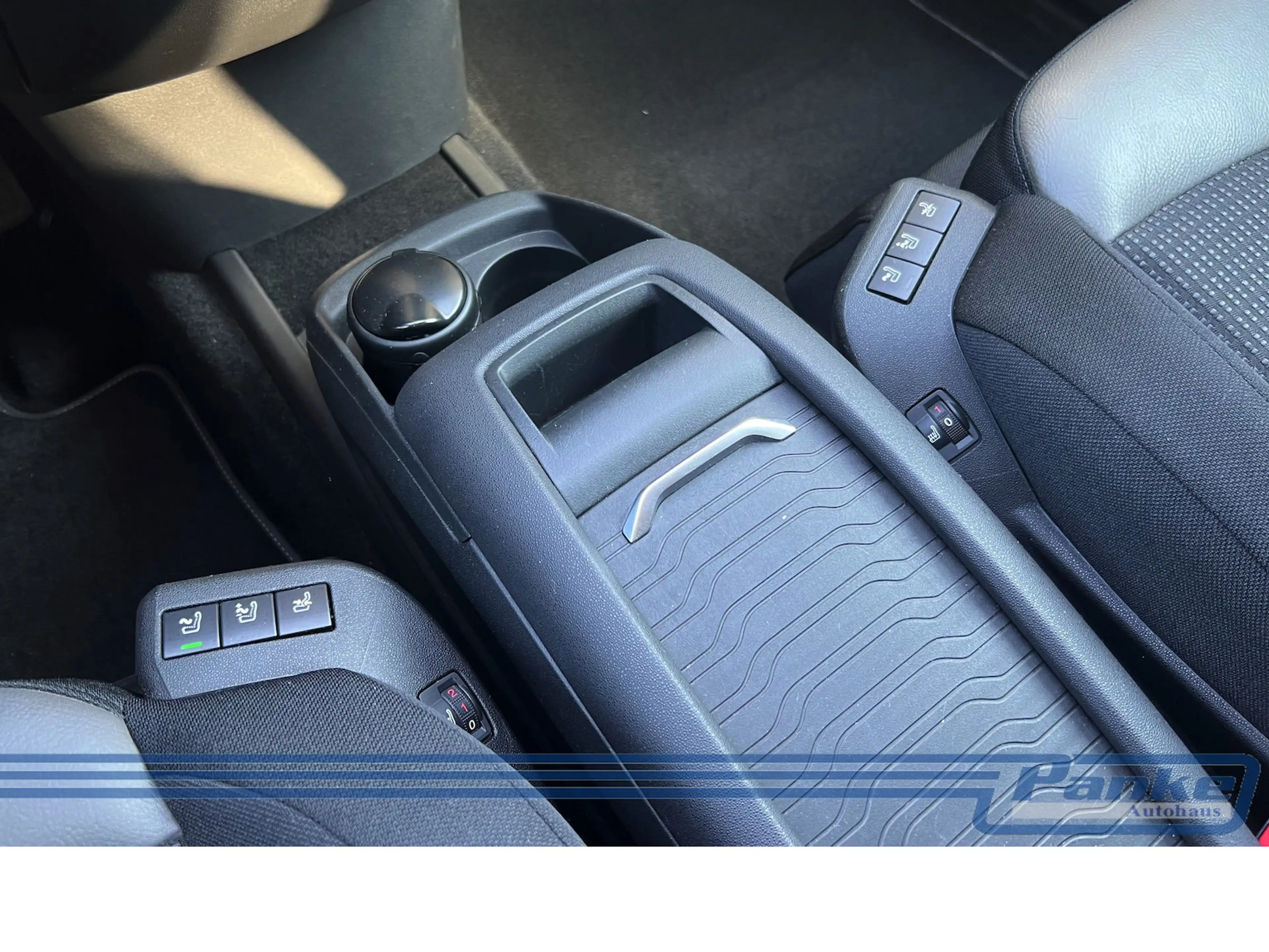 Citroen C4 Picasso Exclusive 150*ACC*NAV*360°*TotW*SHZ* — photo 11